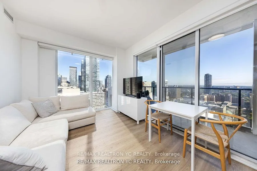 20 Edward Street, #2516