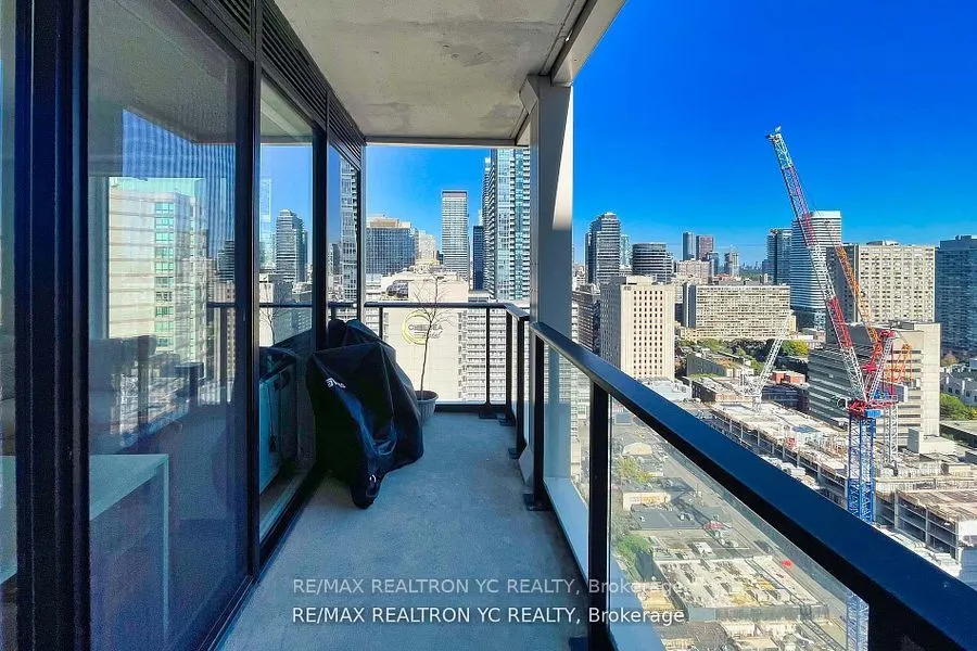 20 Edward Street, #2516