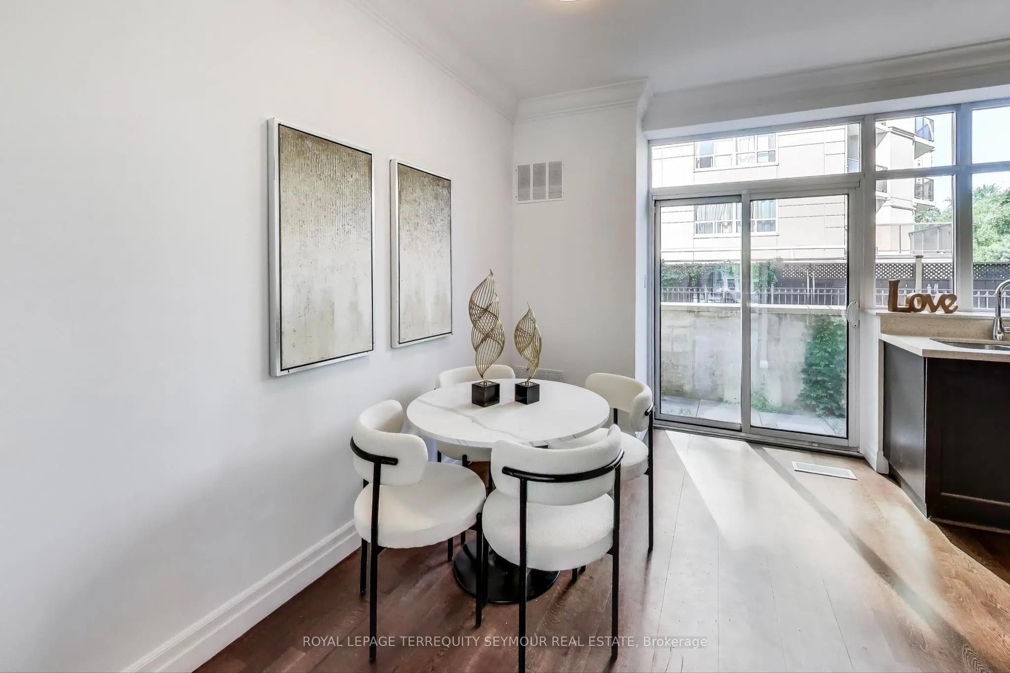 934 Mount Pleasant Road, #120