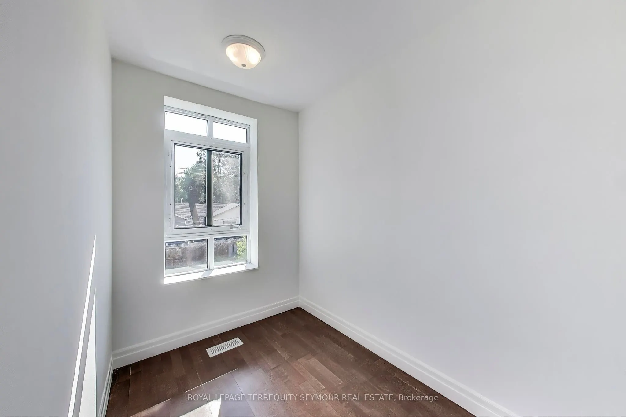 934 Mount Pleasant Road, #120
