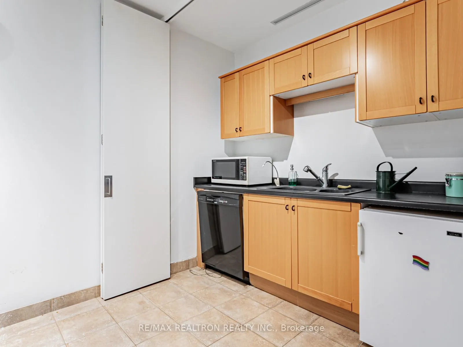 120 Carlton Street, #311