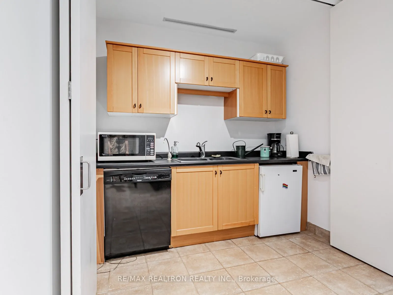120 Carlton Street, #311