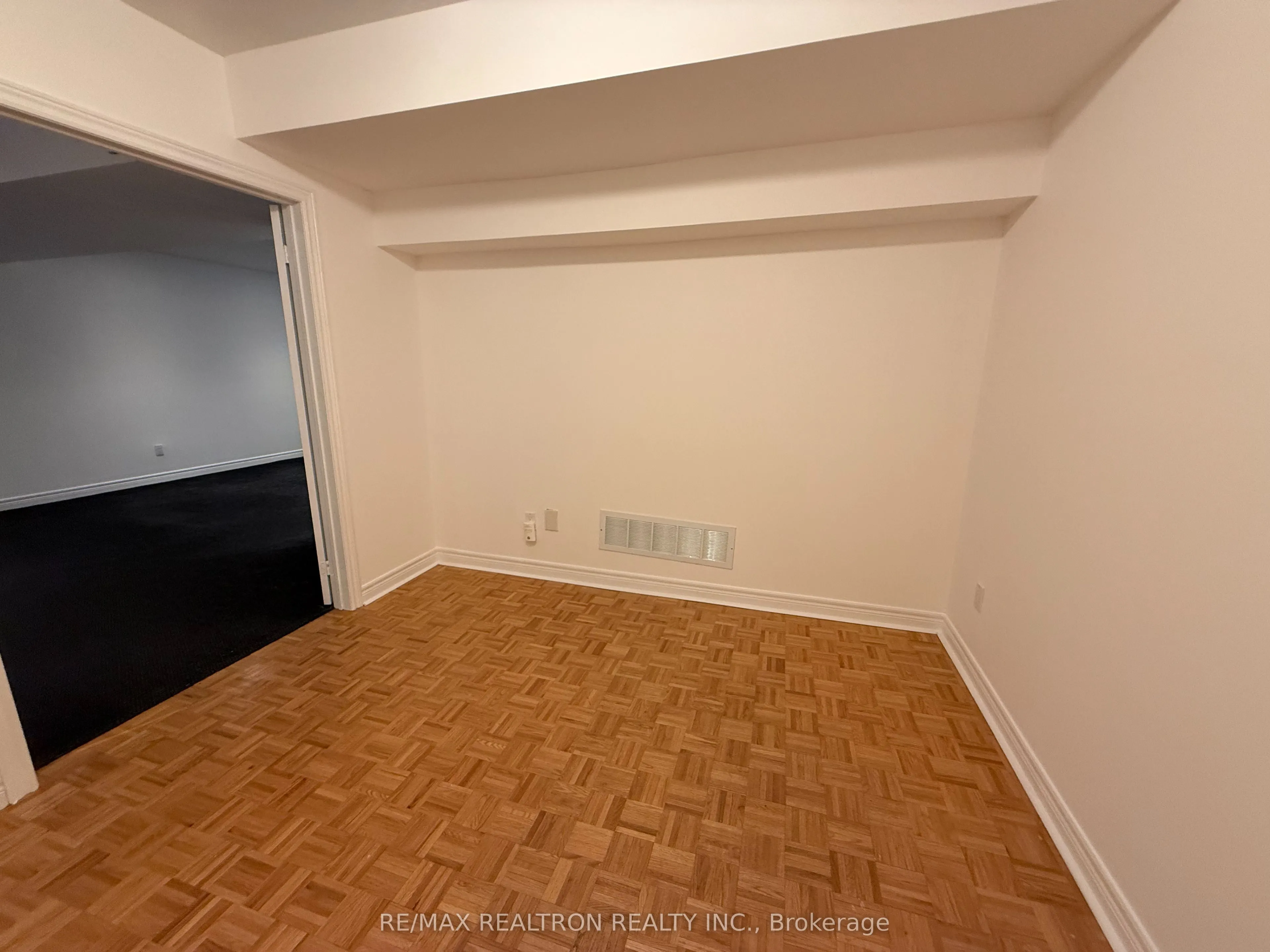 15 Kenneth Avenue, #Bsmt