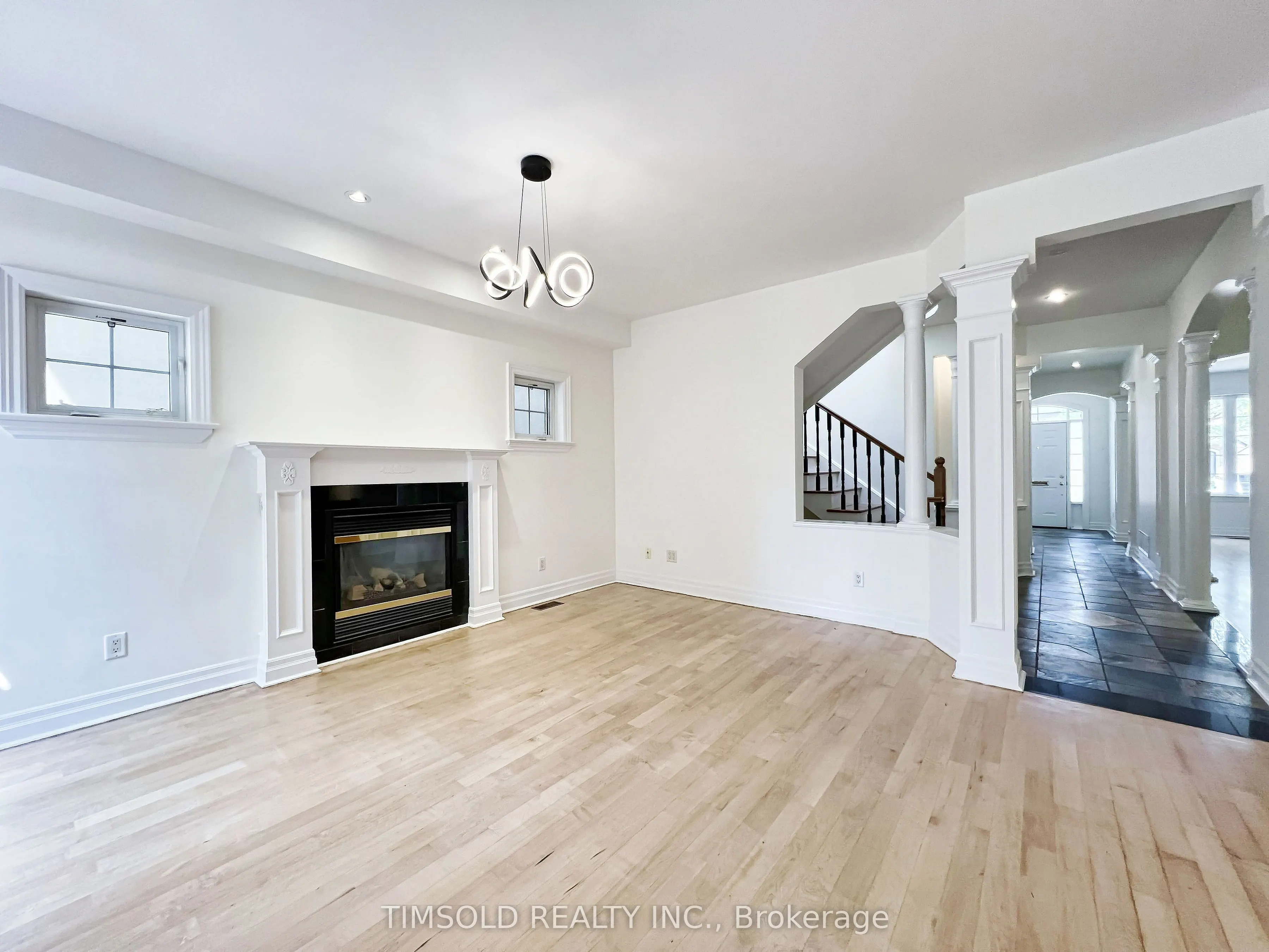 507 Broadway Avenue