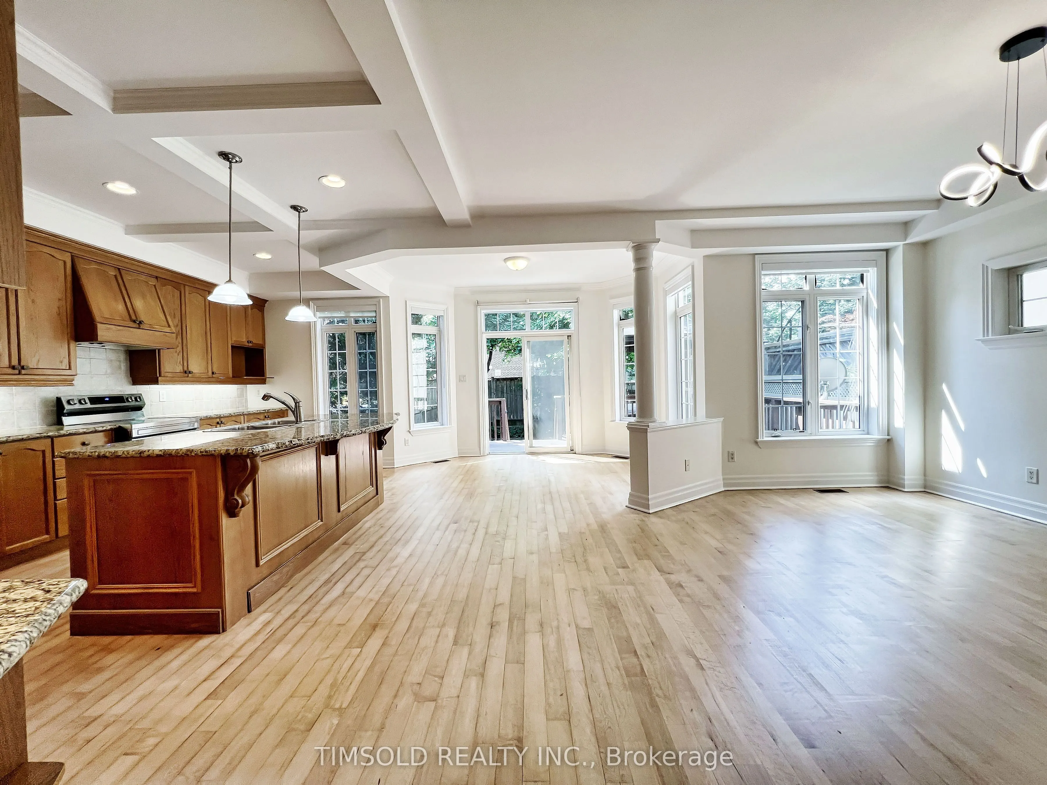 507 Broadway Avenue