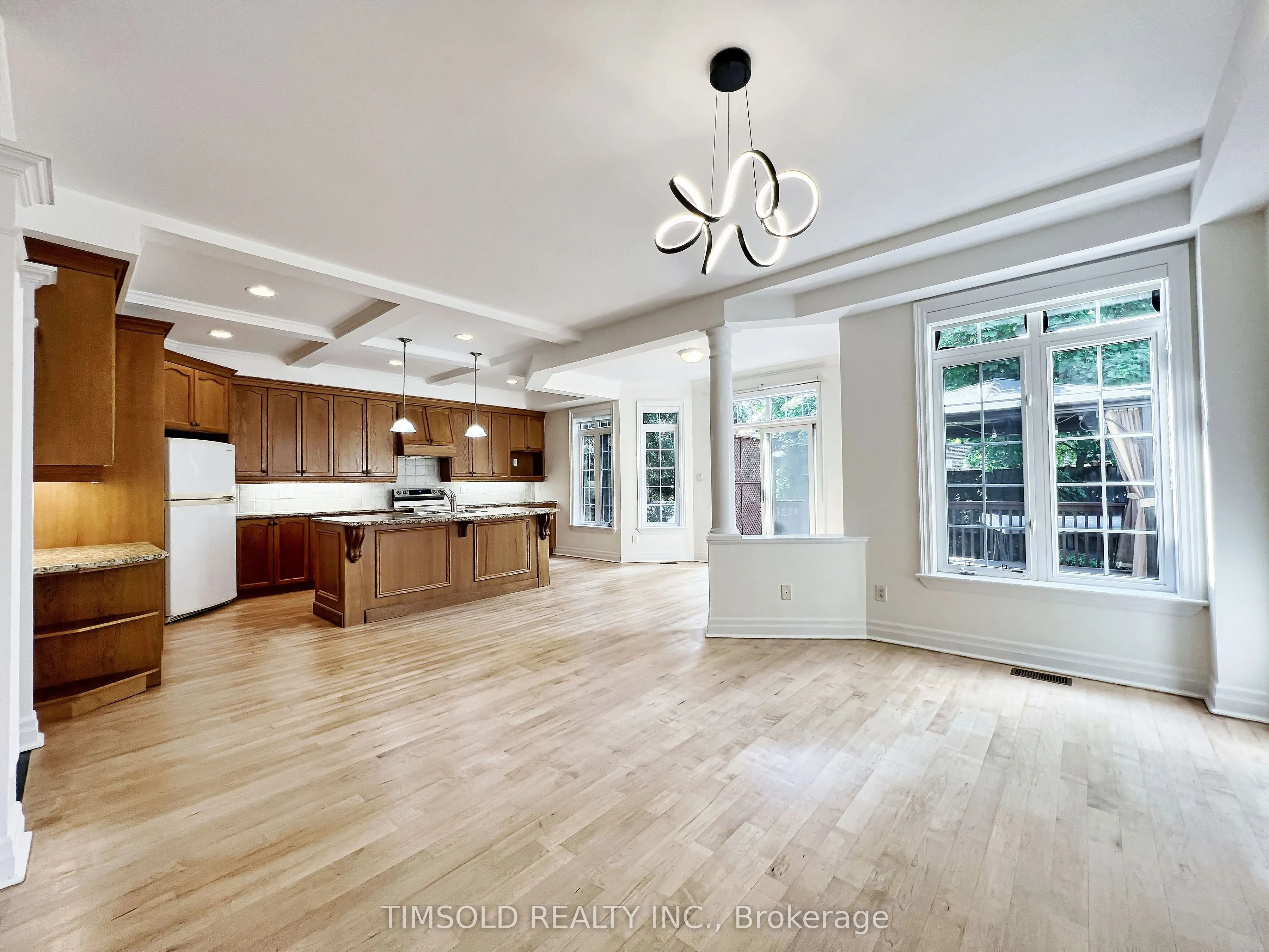 507 Broadway Avenue
