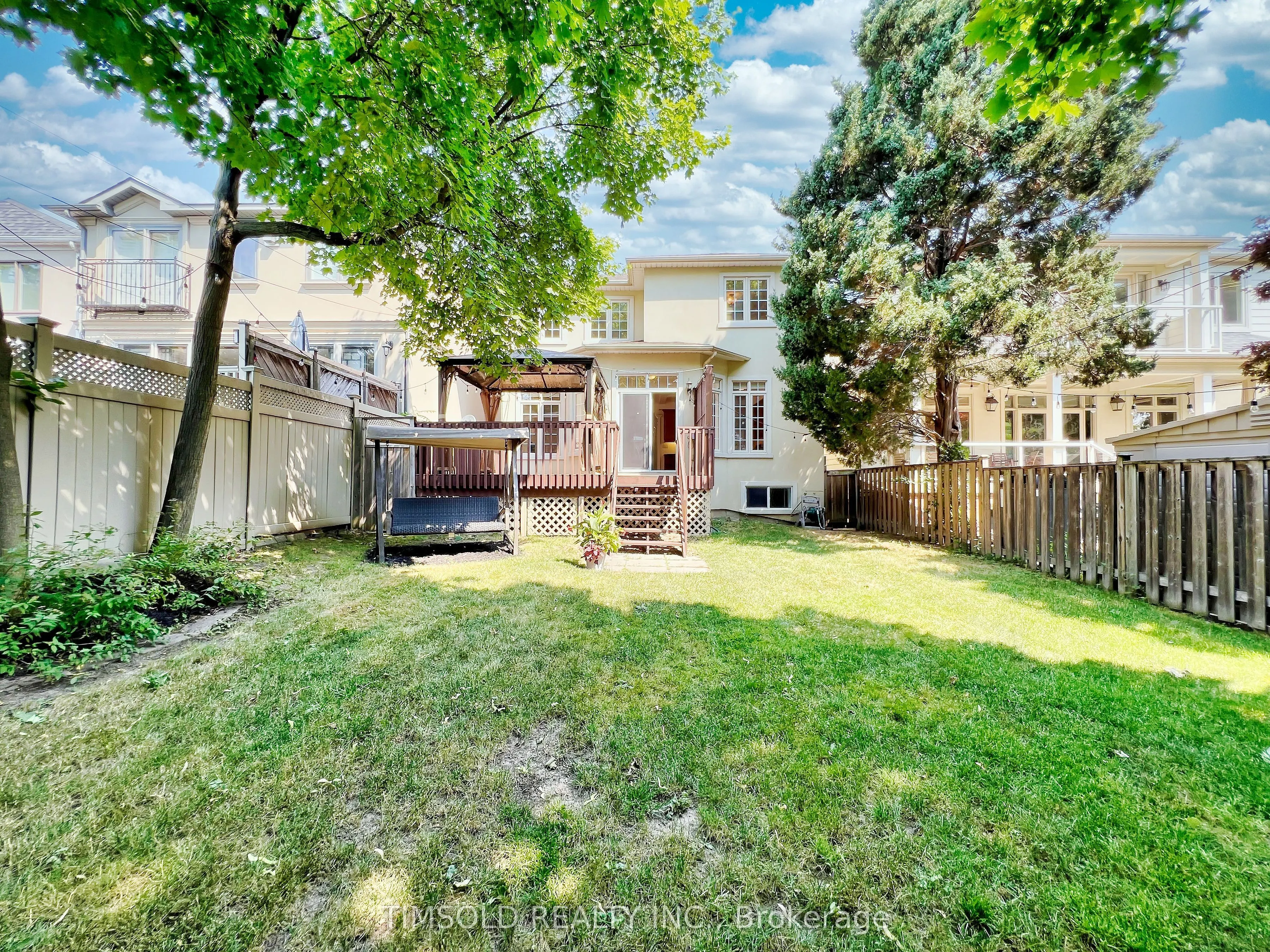 507 Broadway Avenue