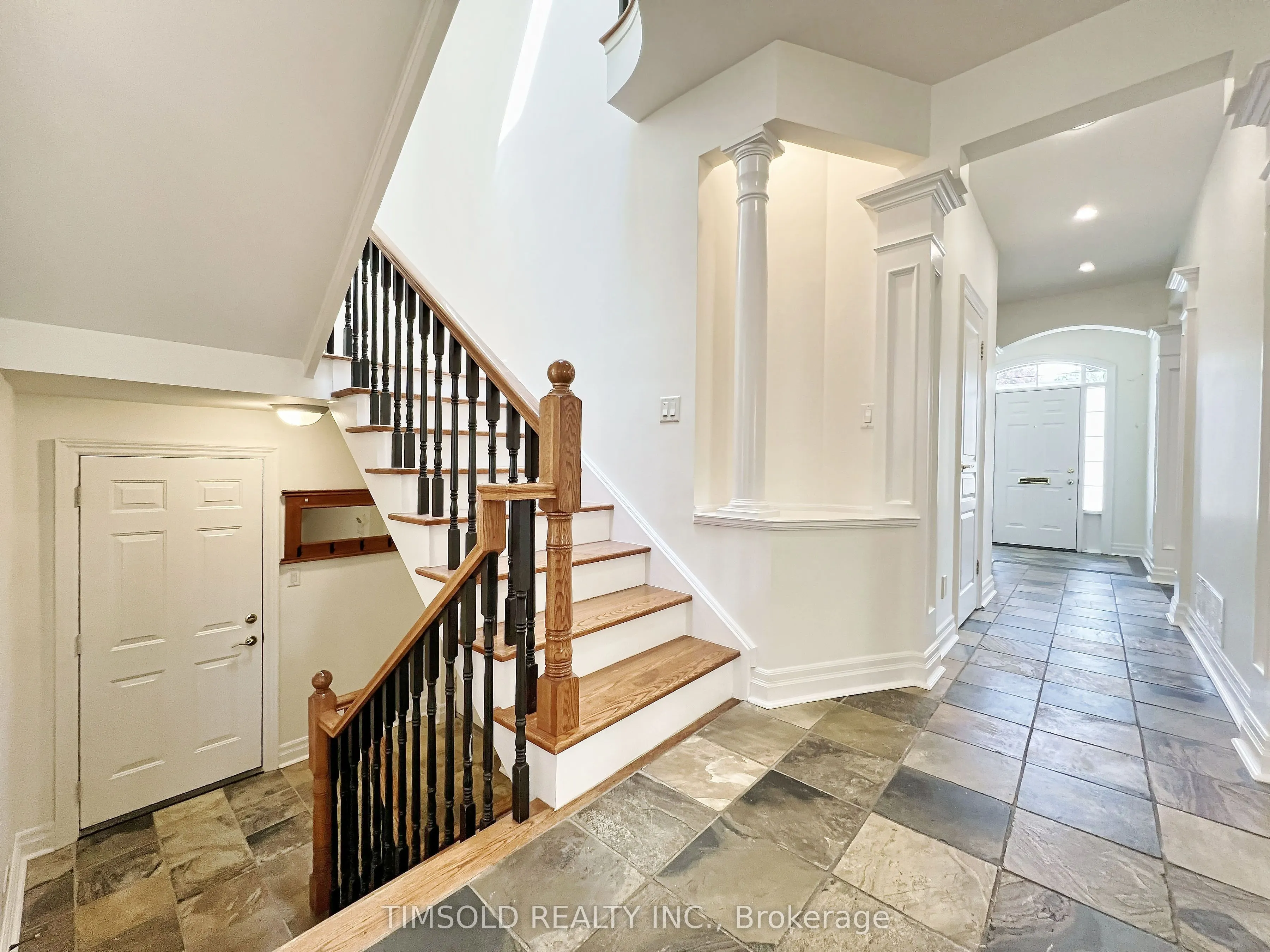507 Broadway Avenue