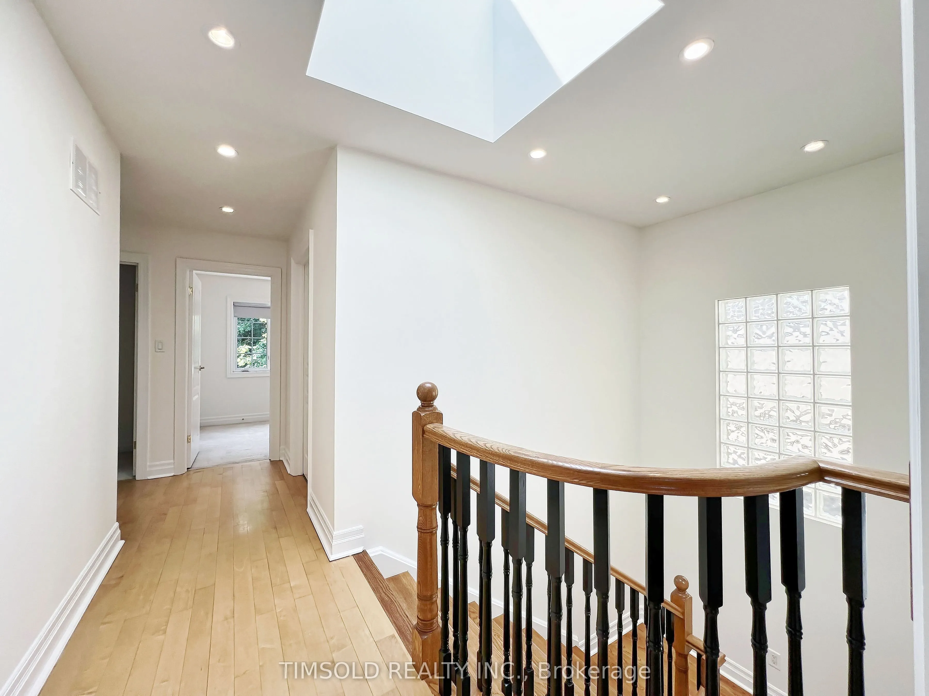 507 Broadway Avenue