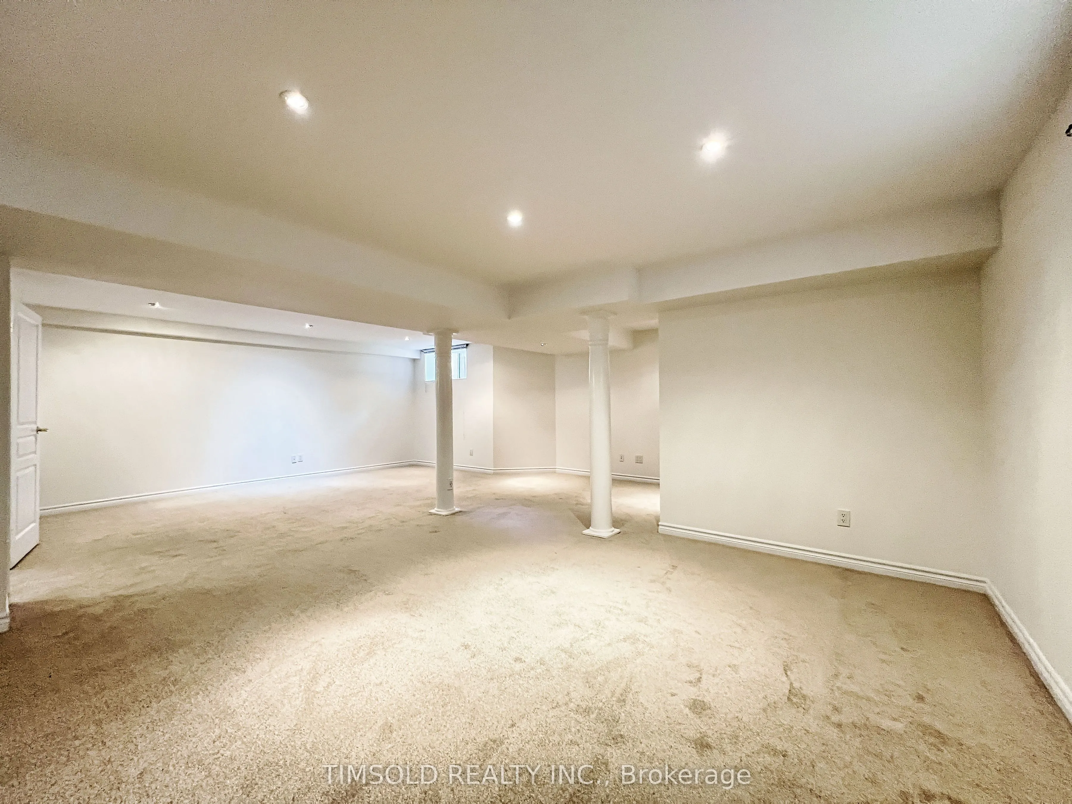 507 Broadway Avenue