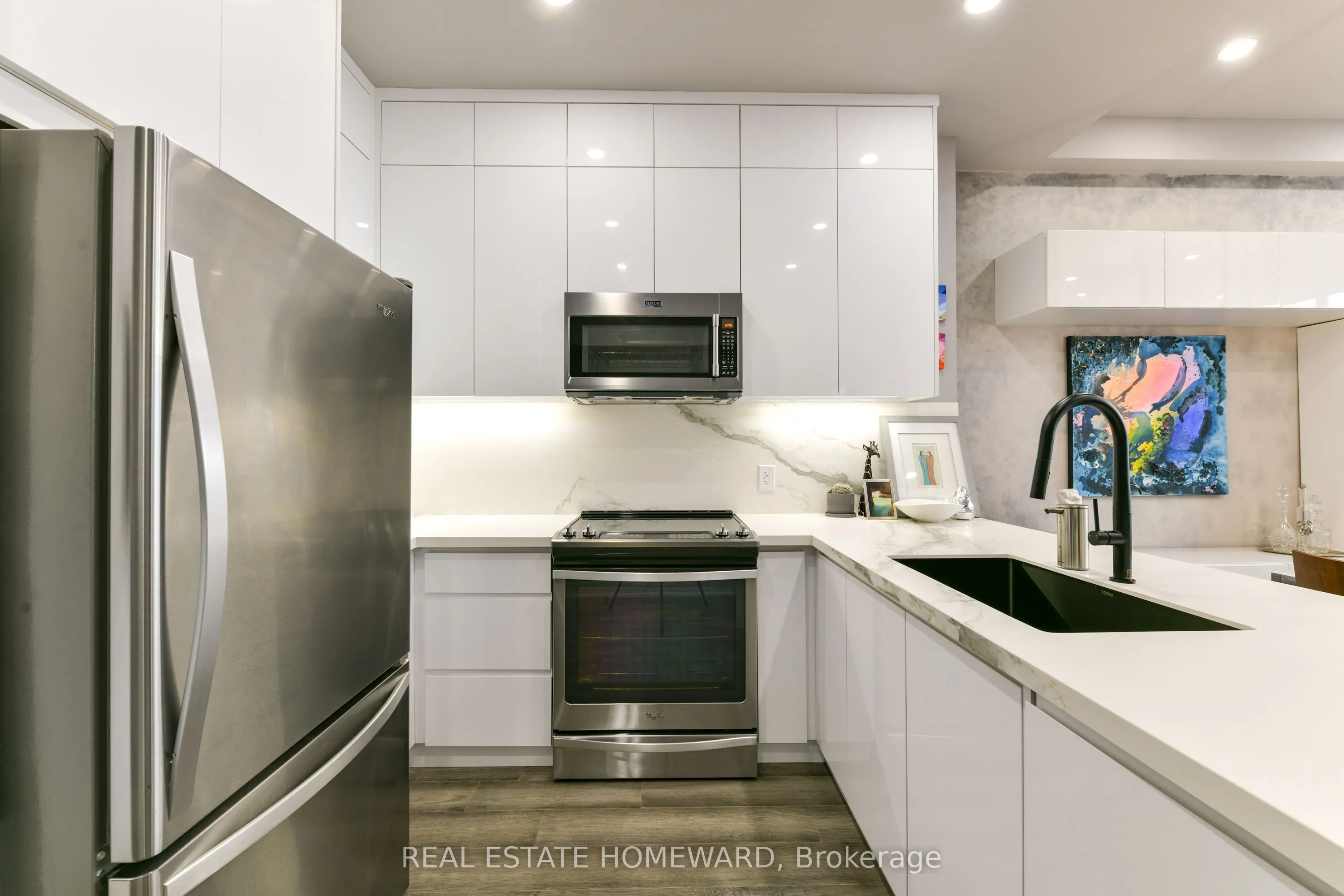 637 Lake Shore Boulevard W, #1024