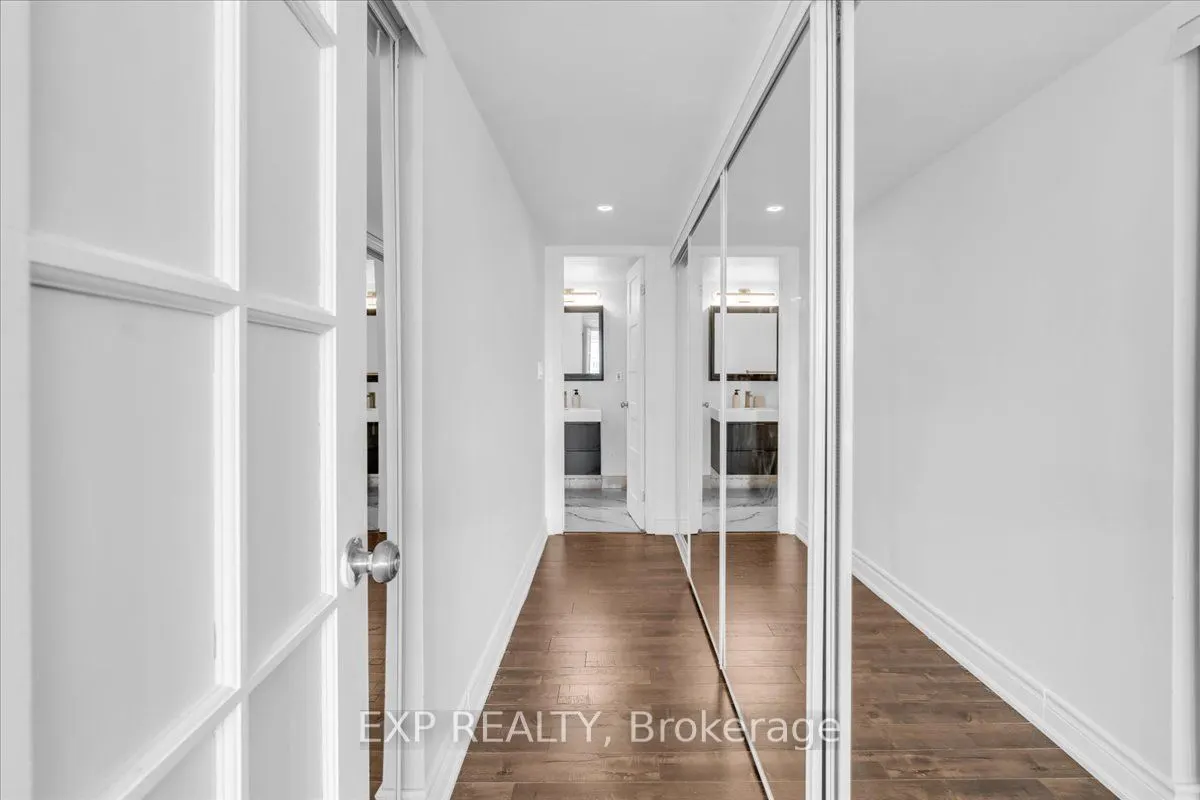 210 Victoria Street, #1816