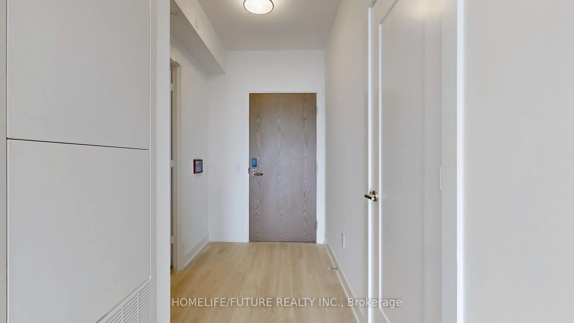 30 Inn On The Park Drive, #3404