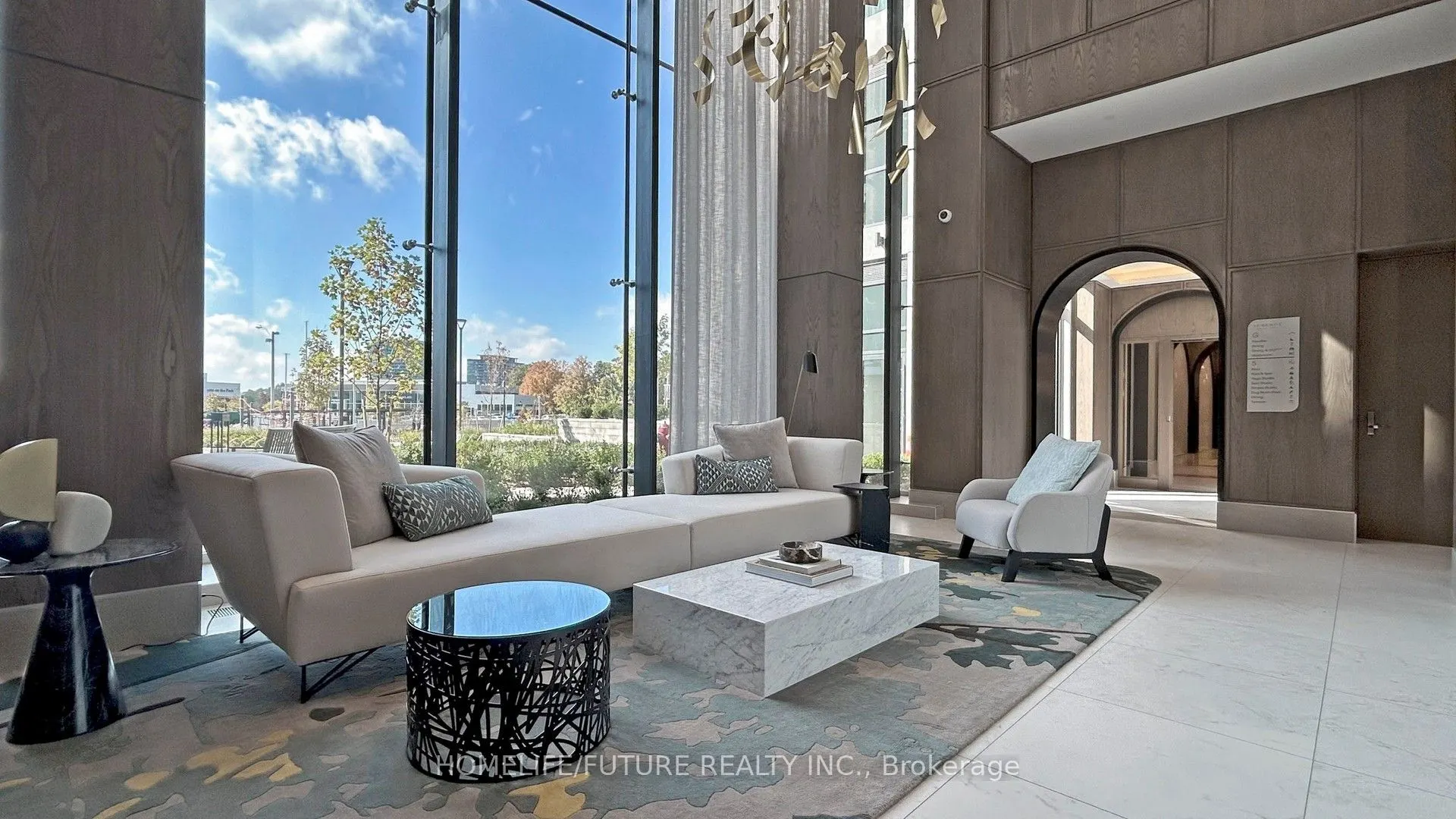 30 Inn On The Park Drive, #3404