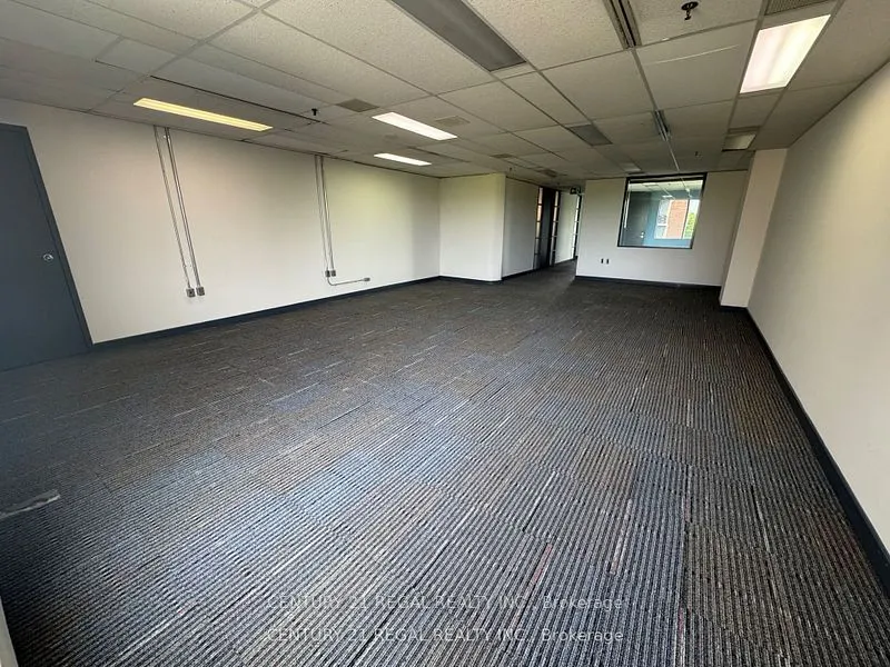 622 College Street, #400