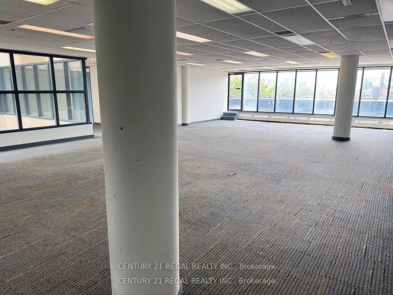 622 College Street, #400