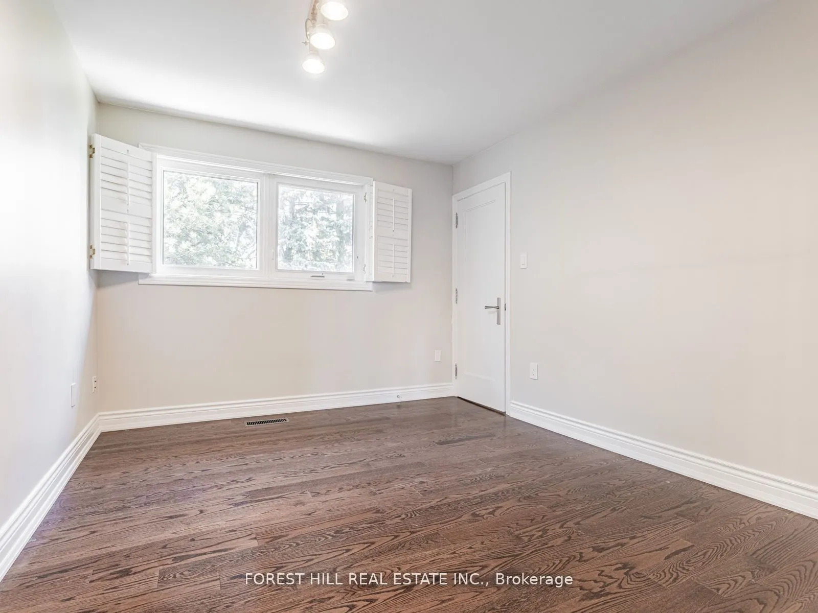 16 Sagewood Drive