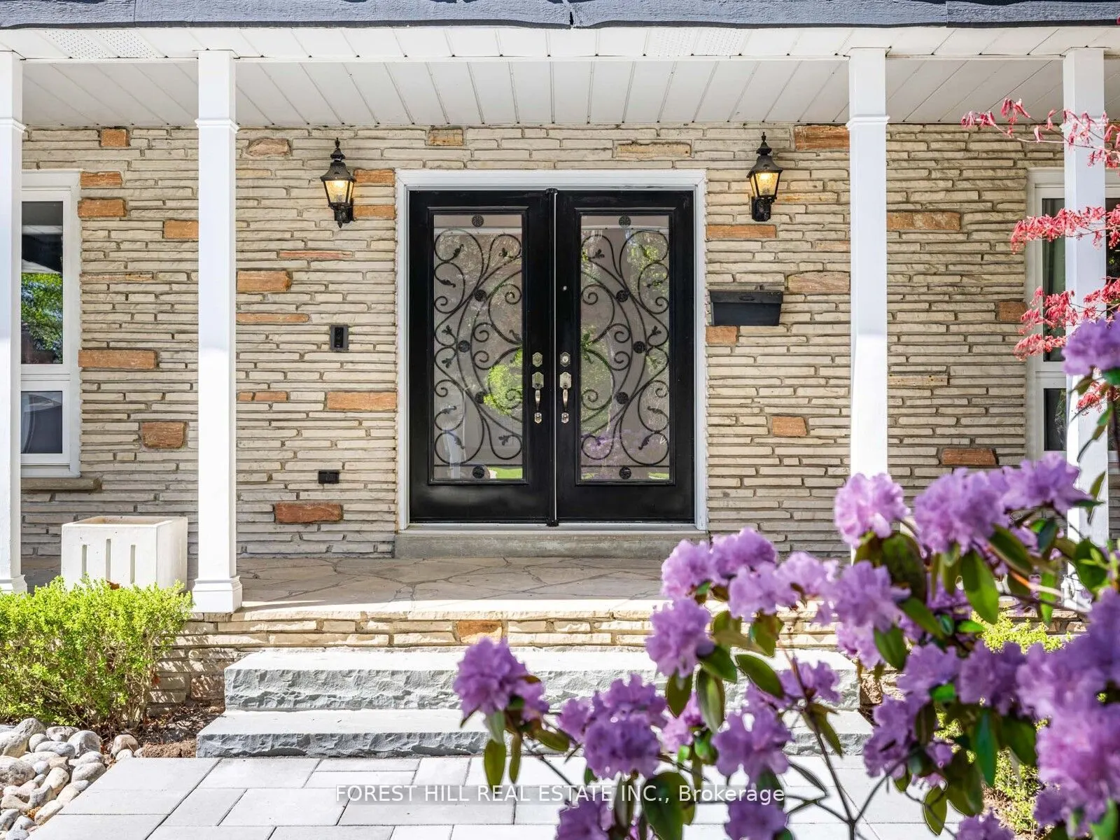16 Sagewood Drive