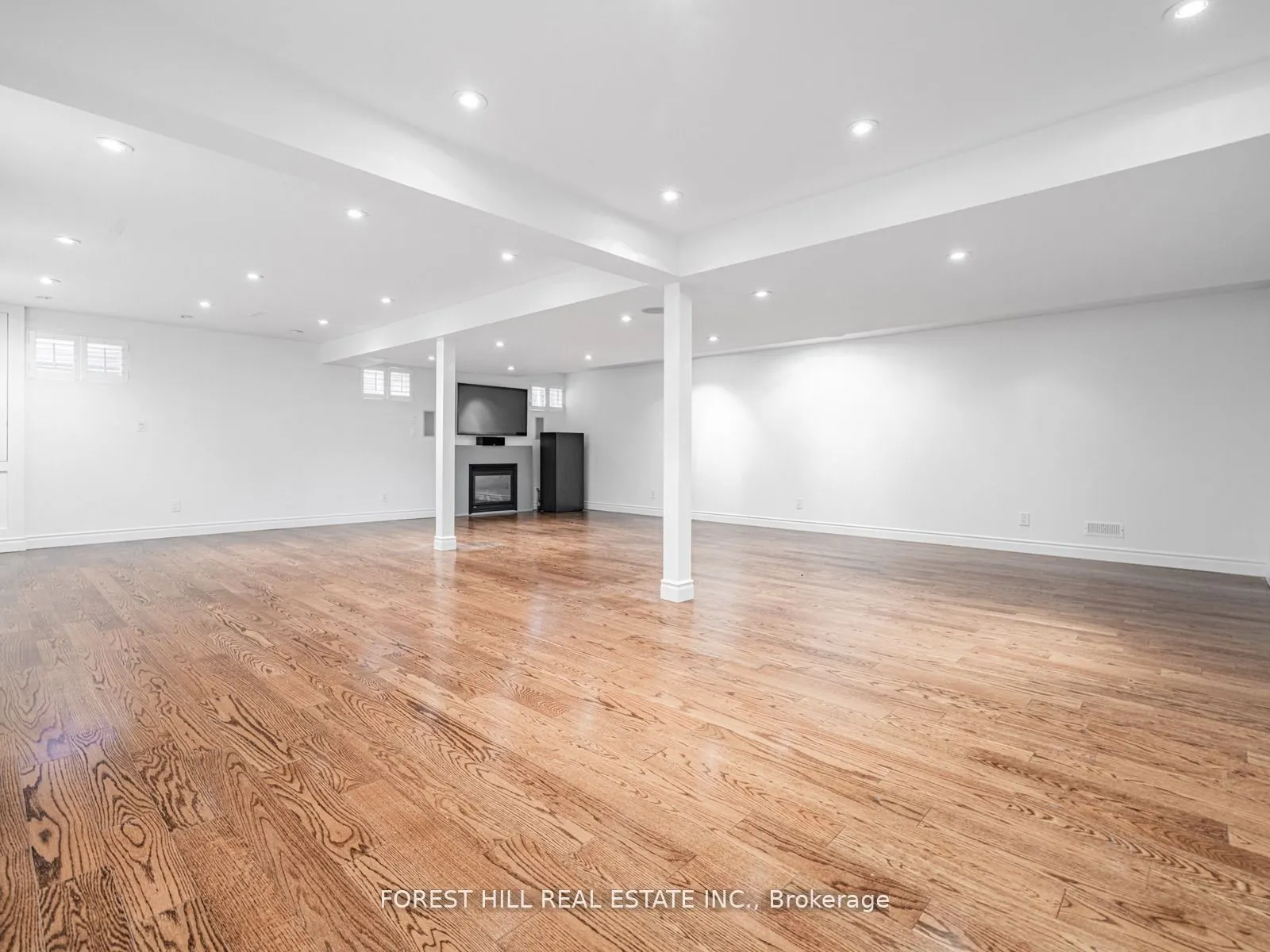 16 Sagewood Drive