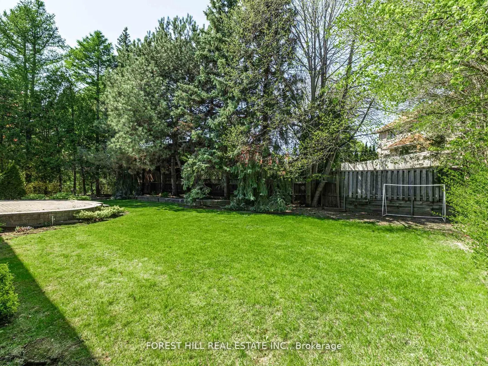16 Sagewood Drive