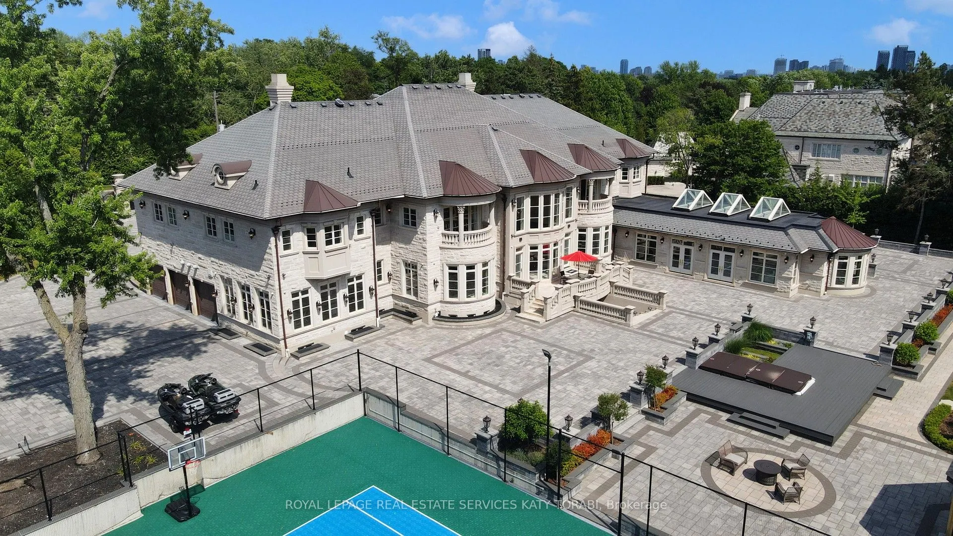 8 High Point Road