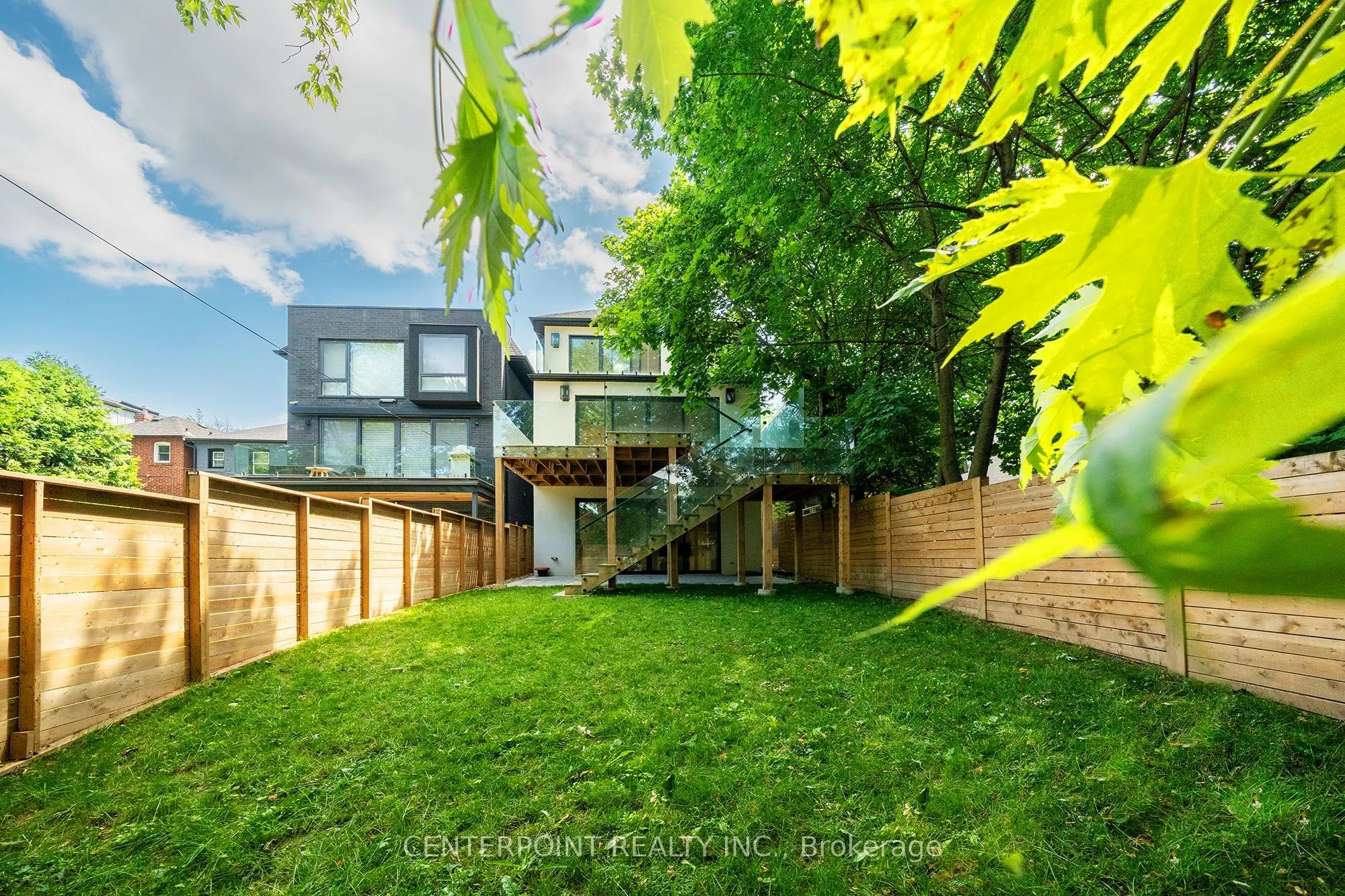30 Gilgorm Road