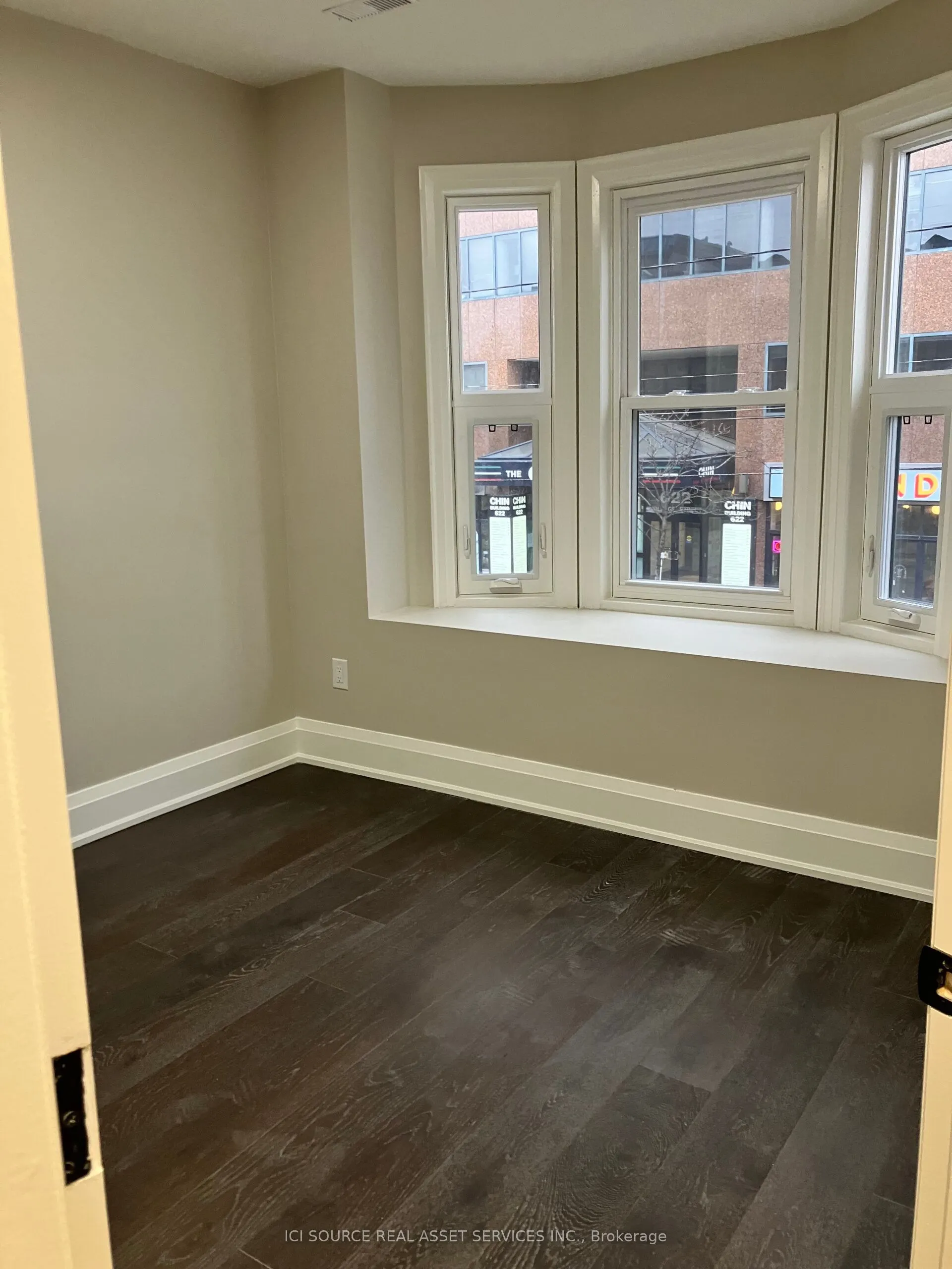 615 College Street, #Unit A