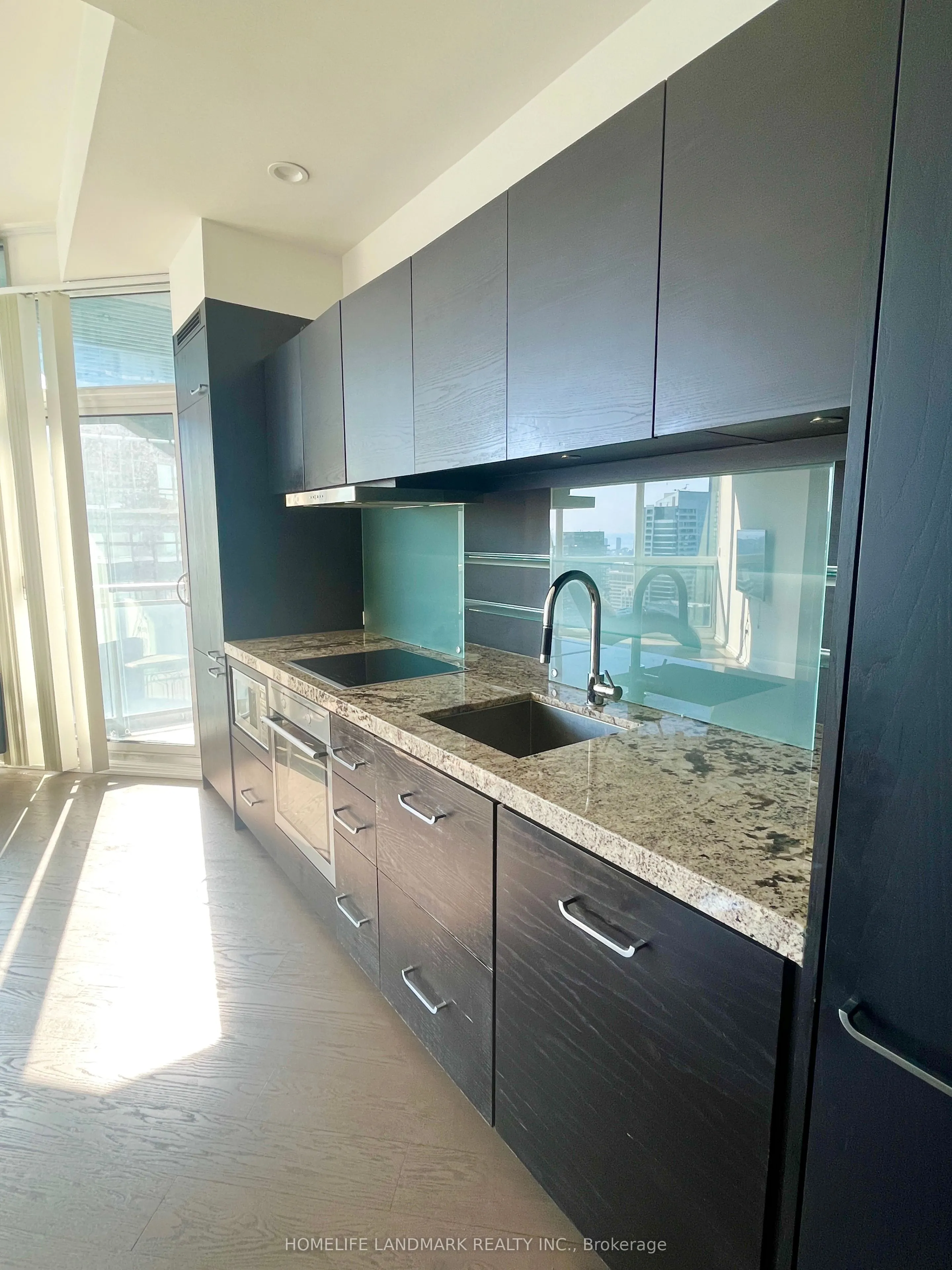 45 Charles Street E, #5202