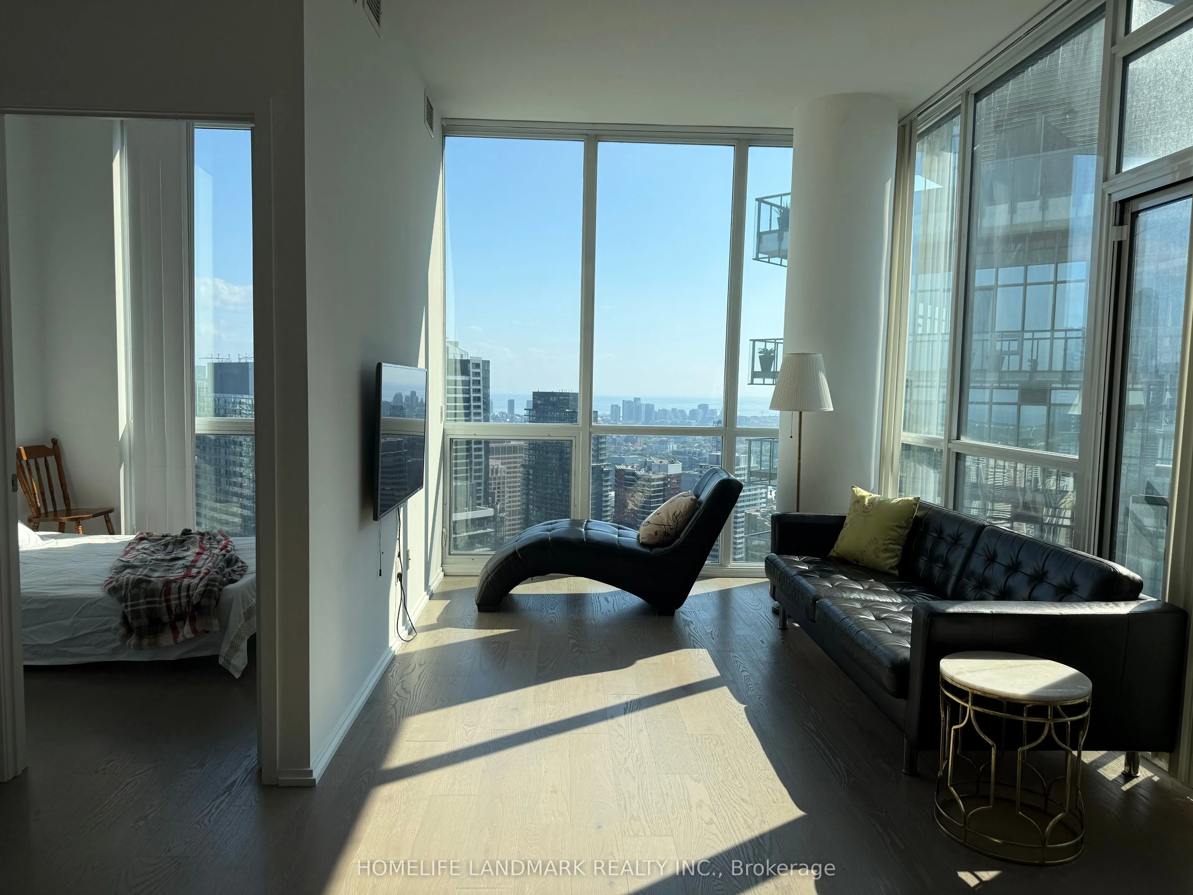 45 Charles Street E, #5202