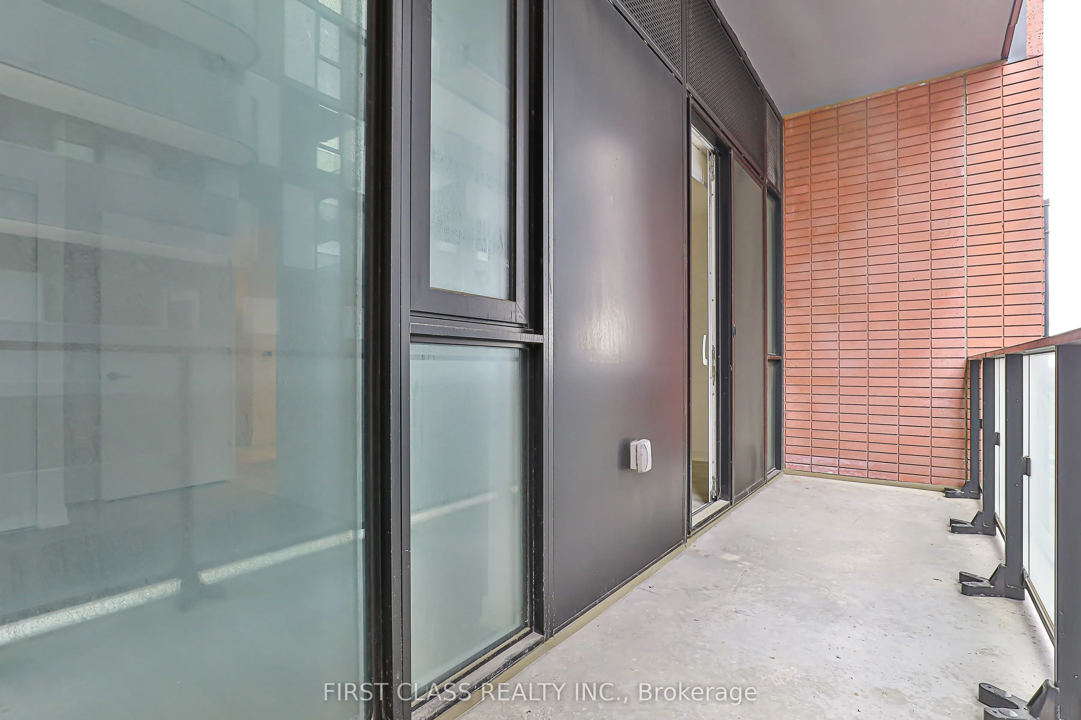 8 Tippett Road, #623