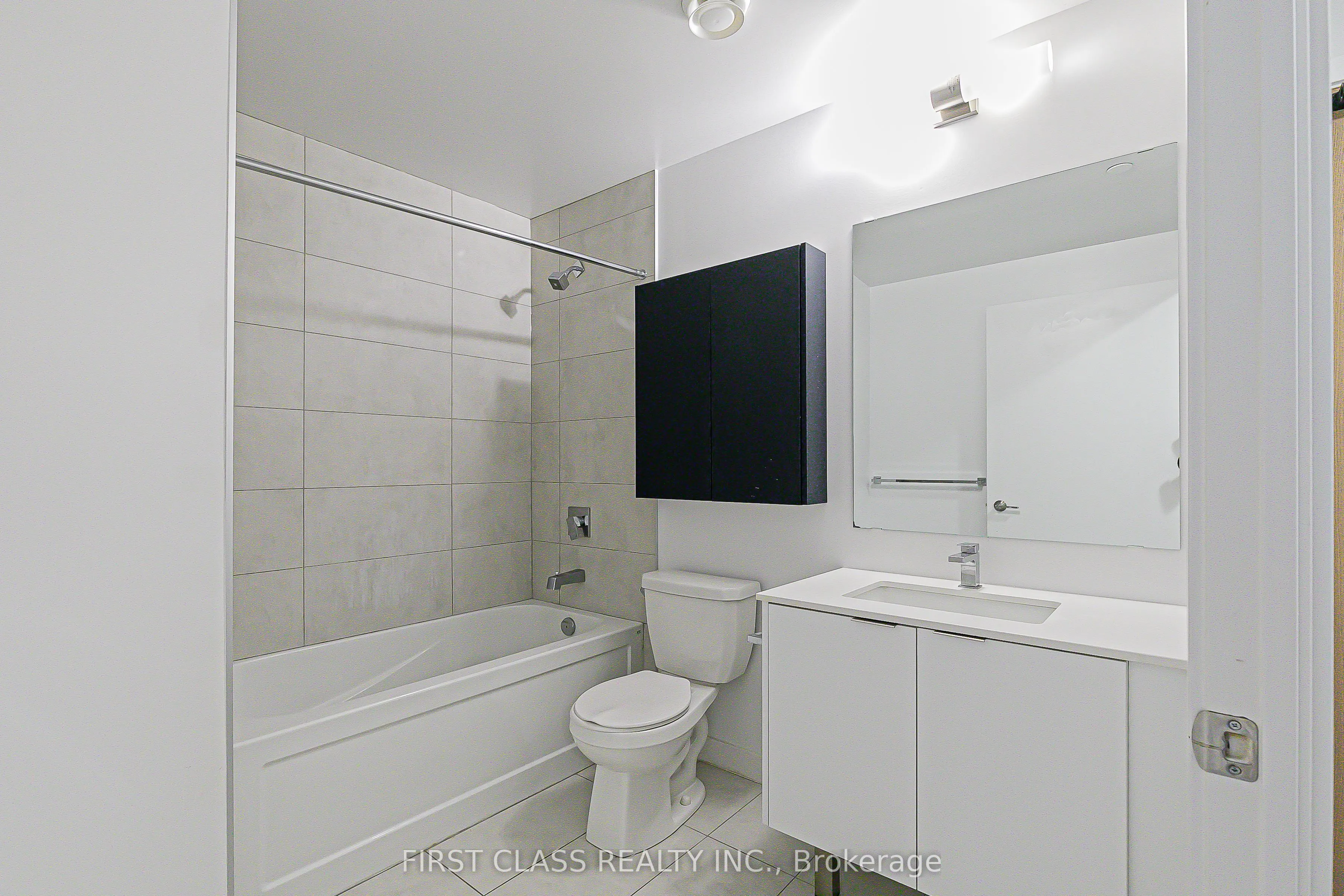 8 Tippett Road, #623