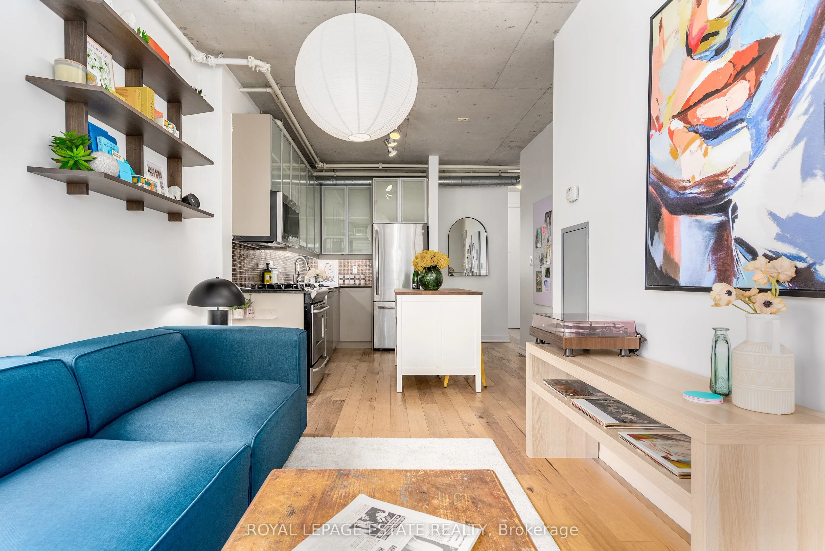 533 Richmond Street W, #304