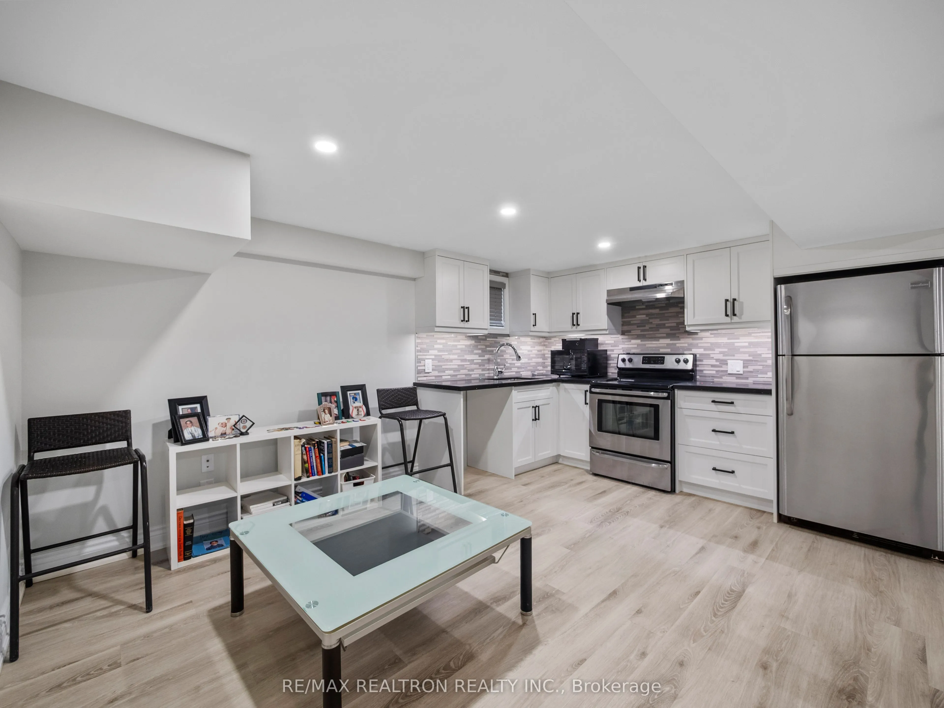 112 Reiner Road, #Lower/Basement