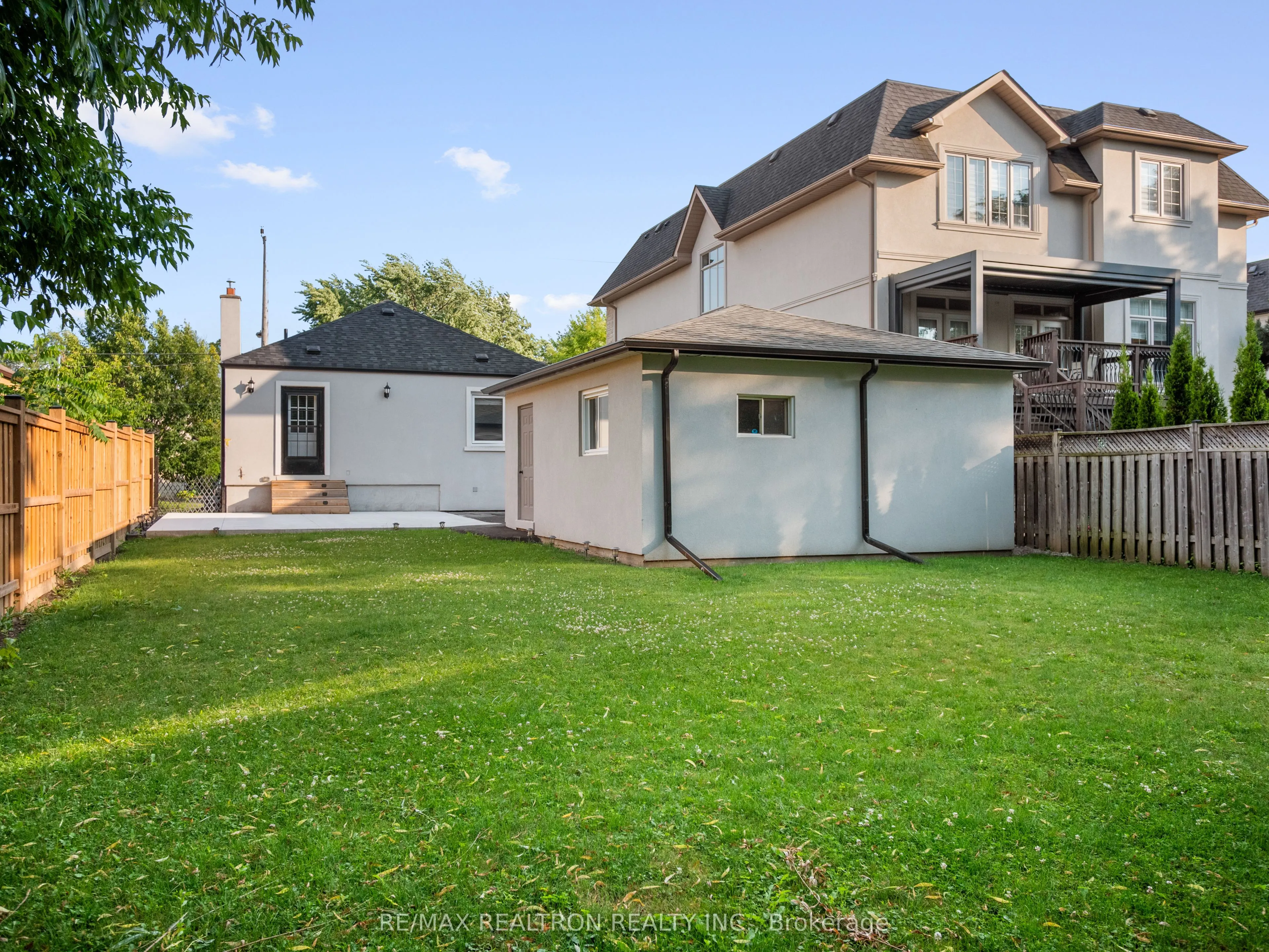 112 Reiner Road, #Lower/Basement