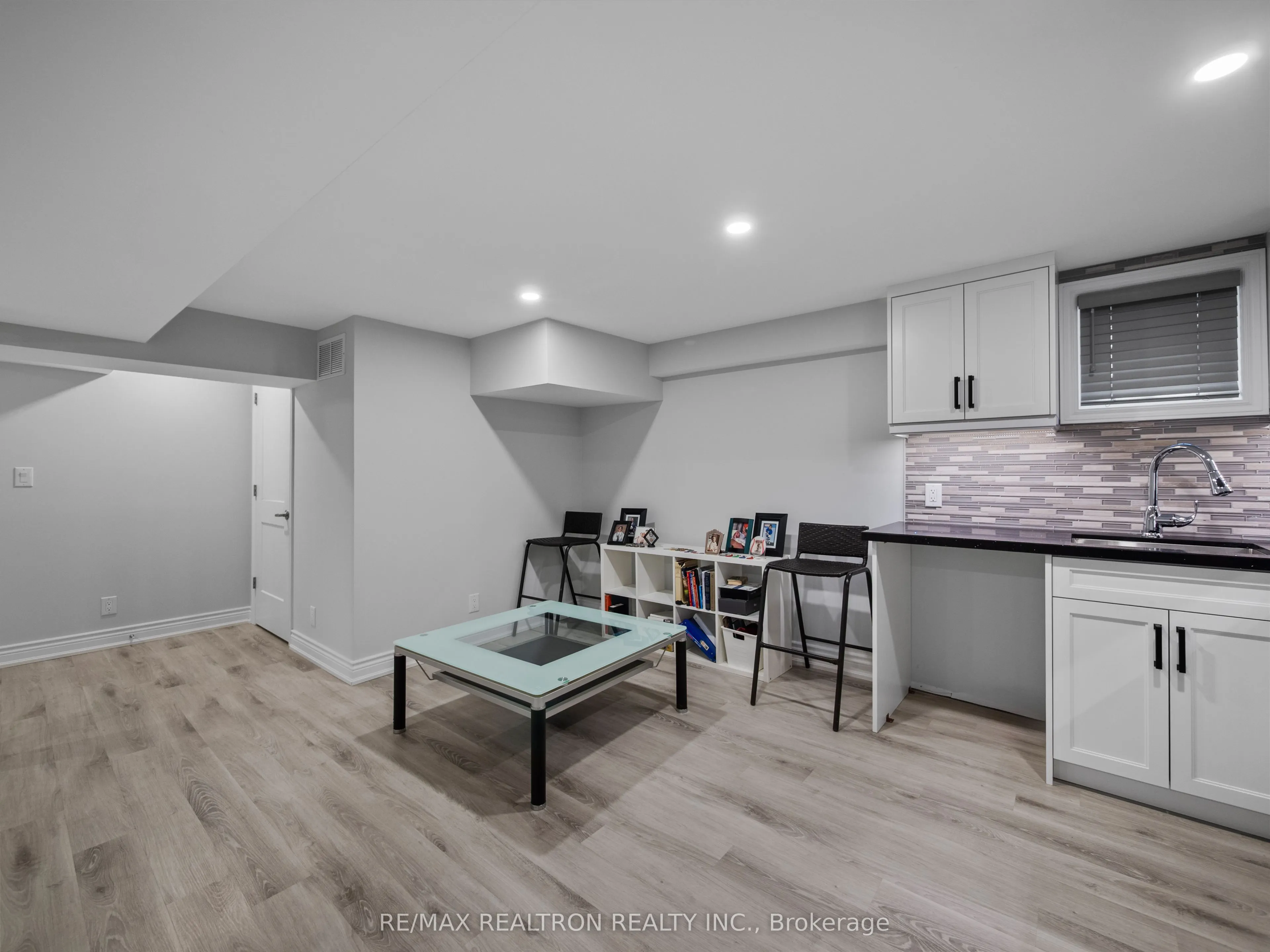 112 Reiner Road, #Lower/Basement