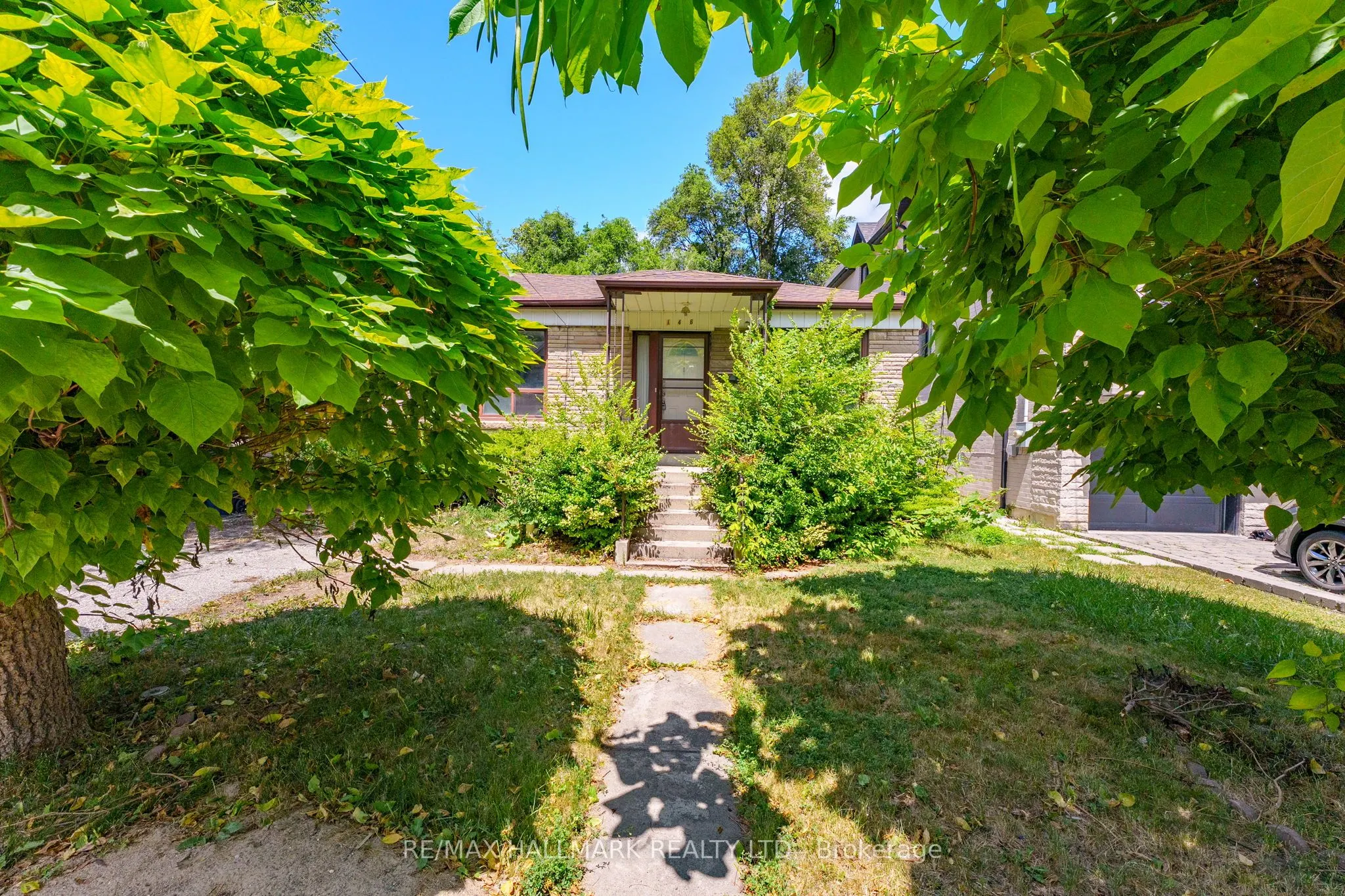 146 Bannockburn Avenue