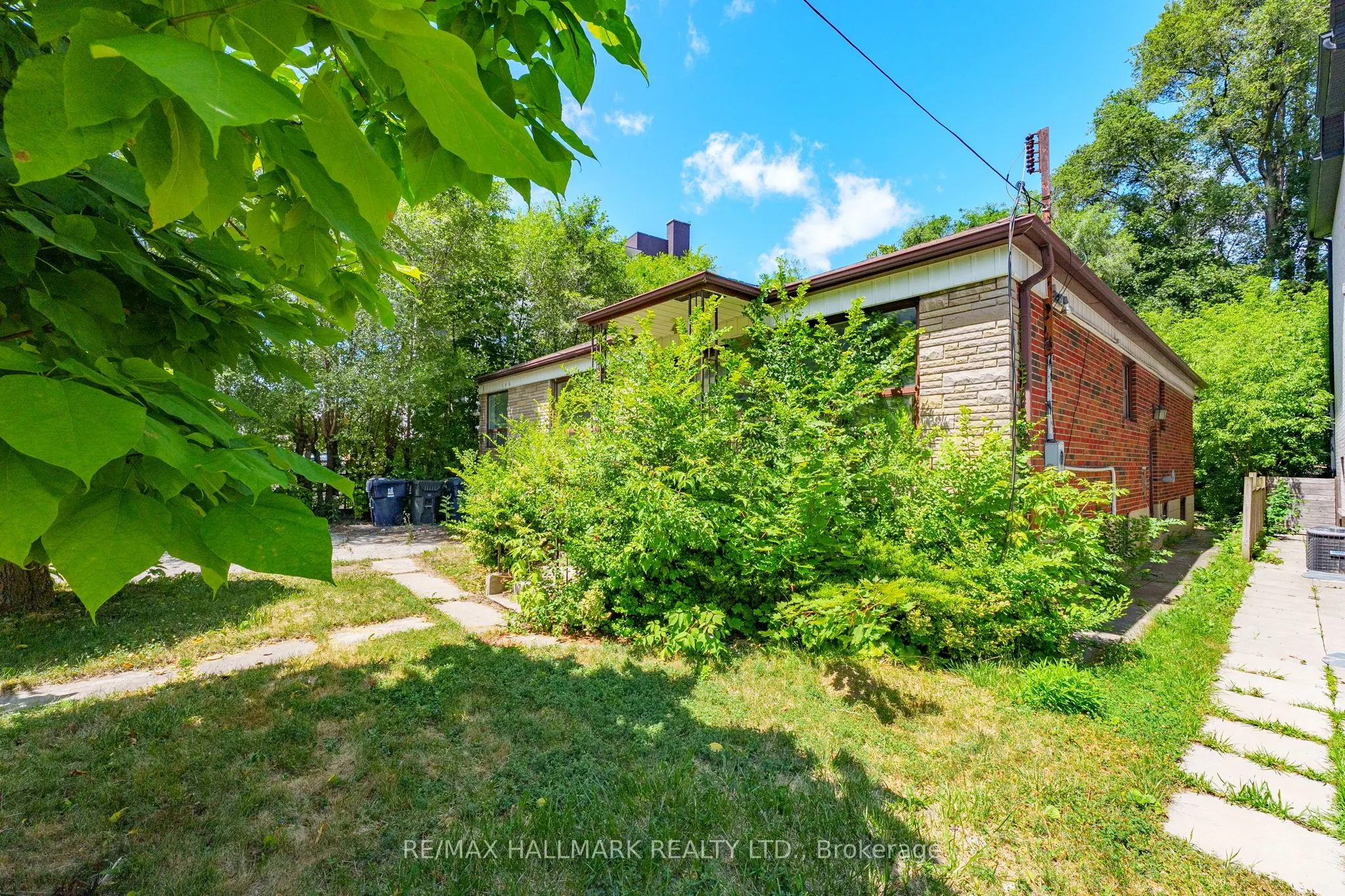 146 Bannockburn Avenue