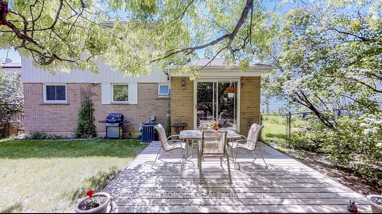 52 Cherrystone Drive