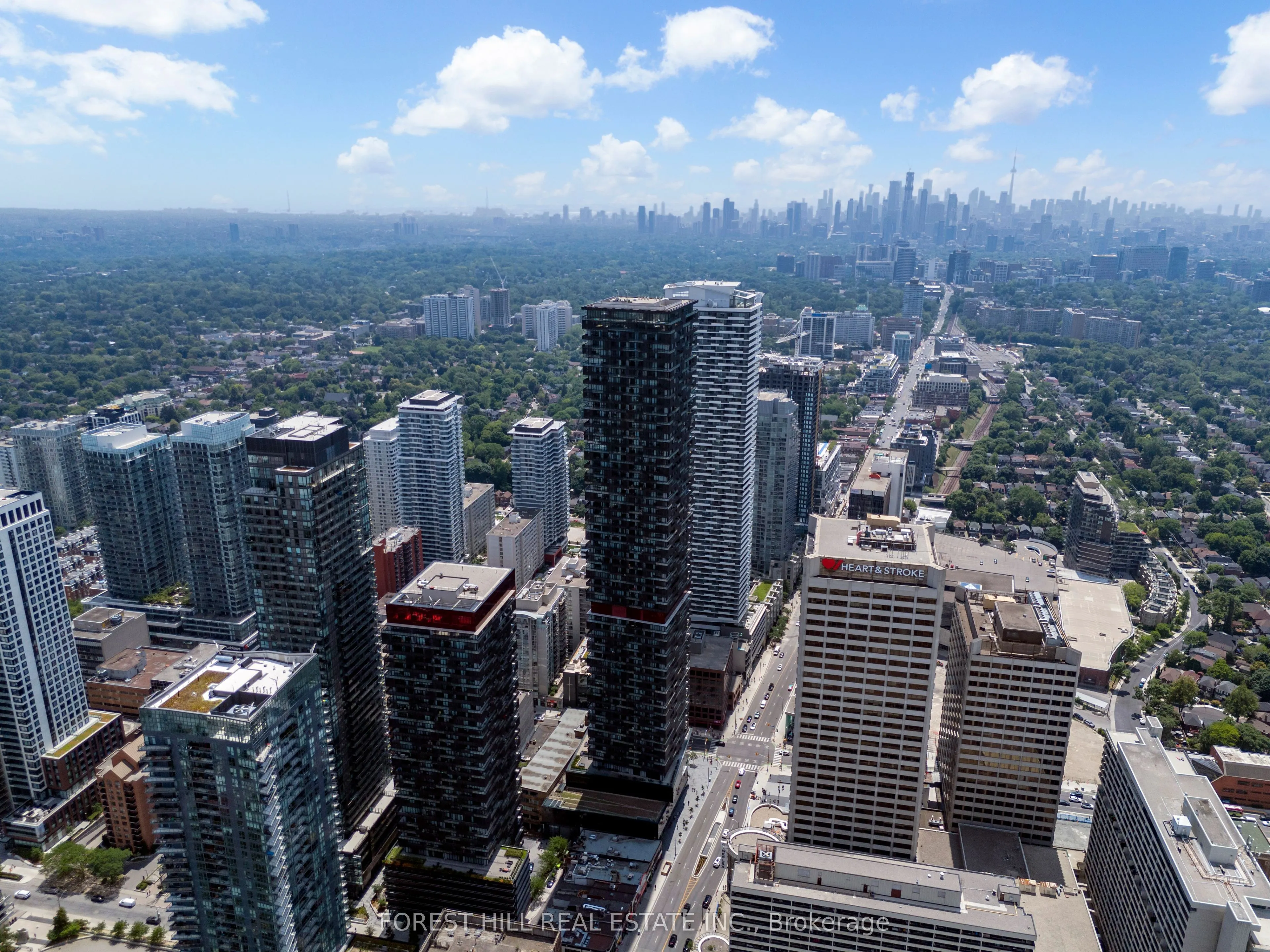 8 Eglinton Avenue E, #4406