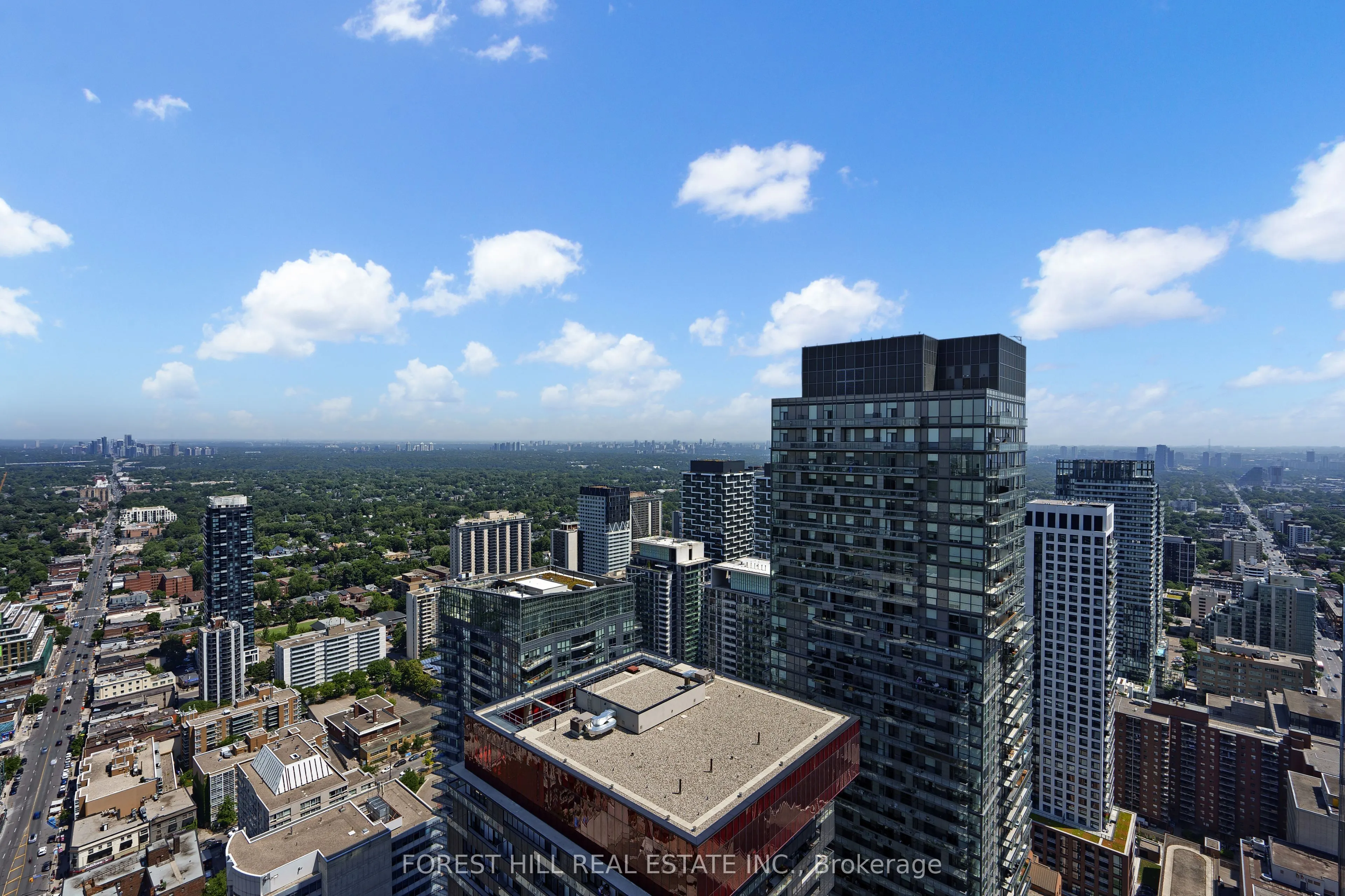 8 Eglinton Avenue E, #4406