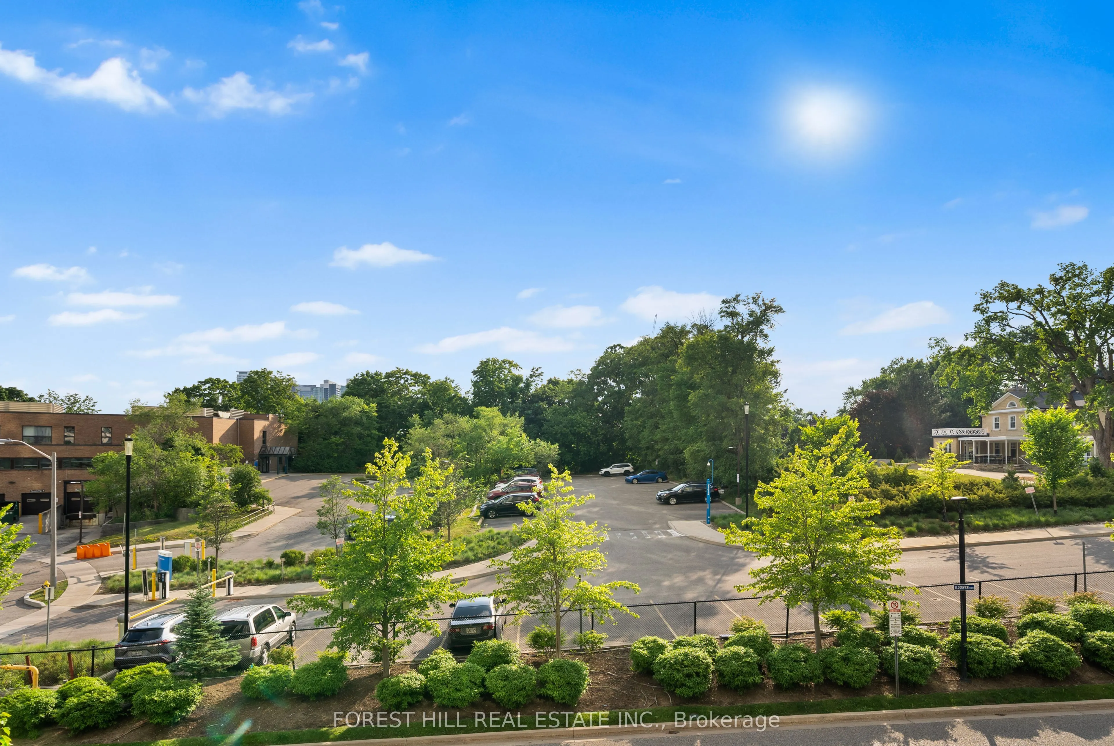 10 Bloorview Place, #209