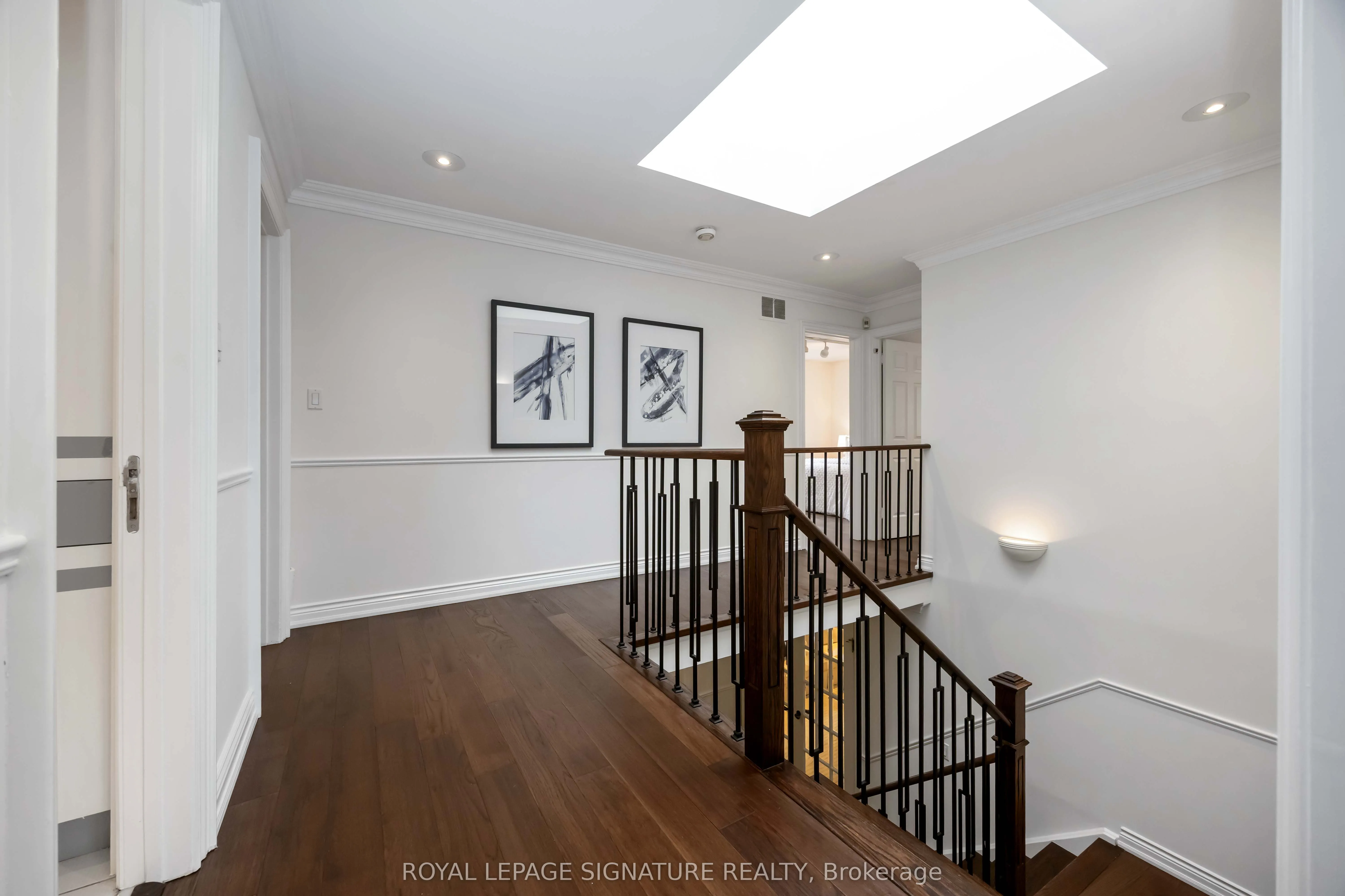 25 Harlington Road