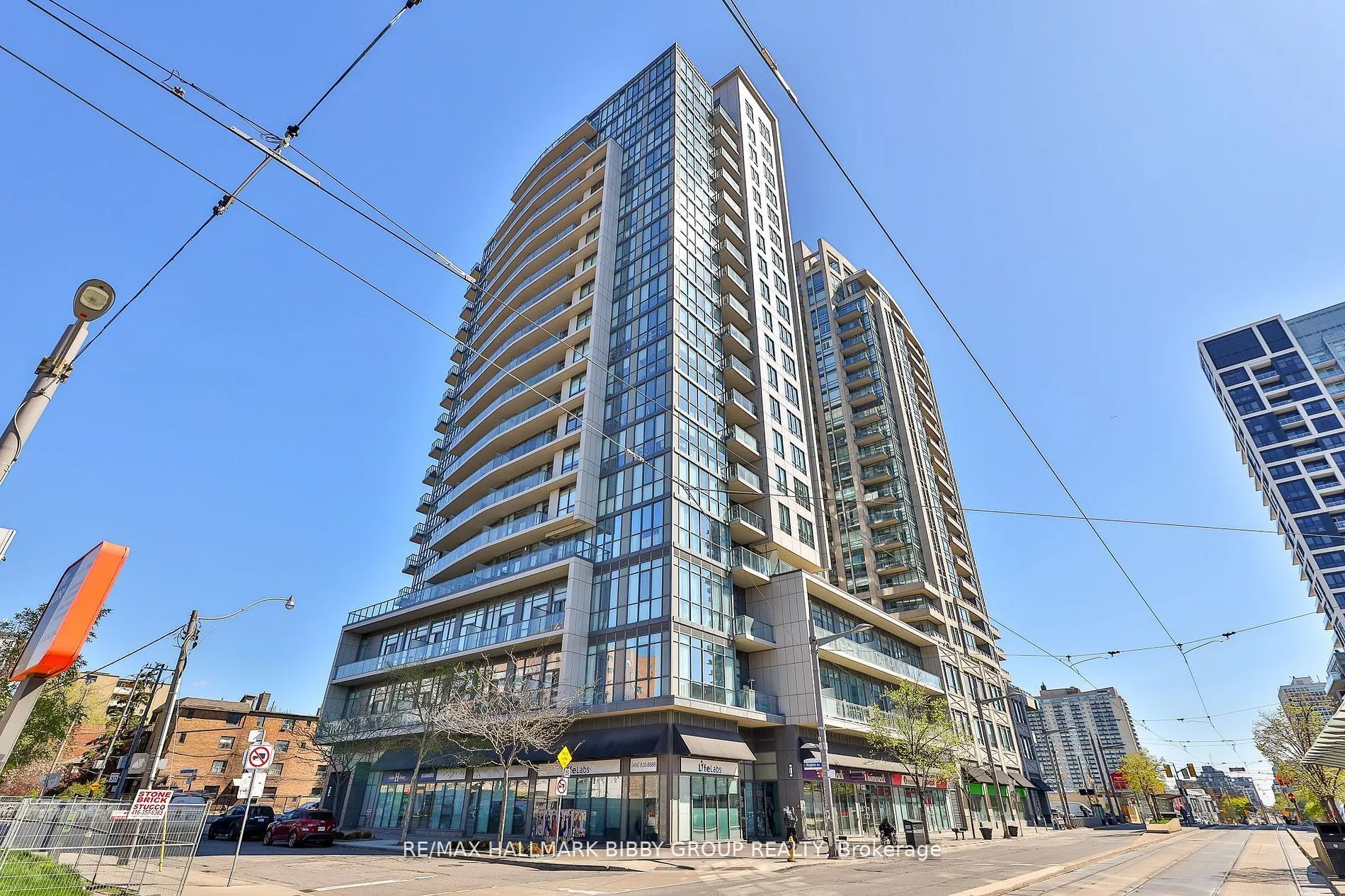 530 St Clair Avenue W, #PH06