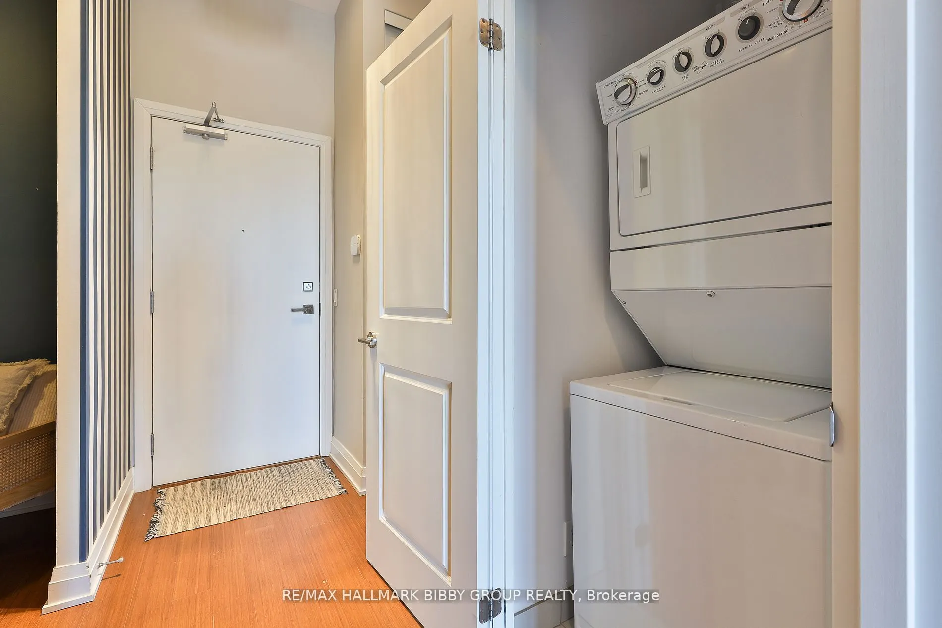 530 St Clair Avenue W, #PH06