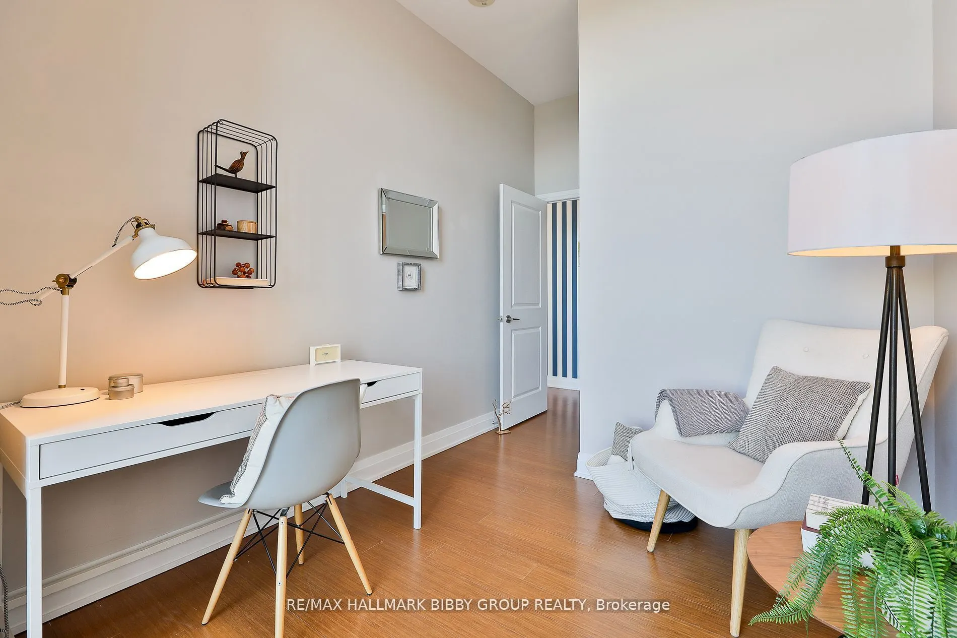 530 St Clair Avenue W, #PH06