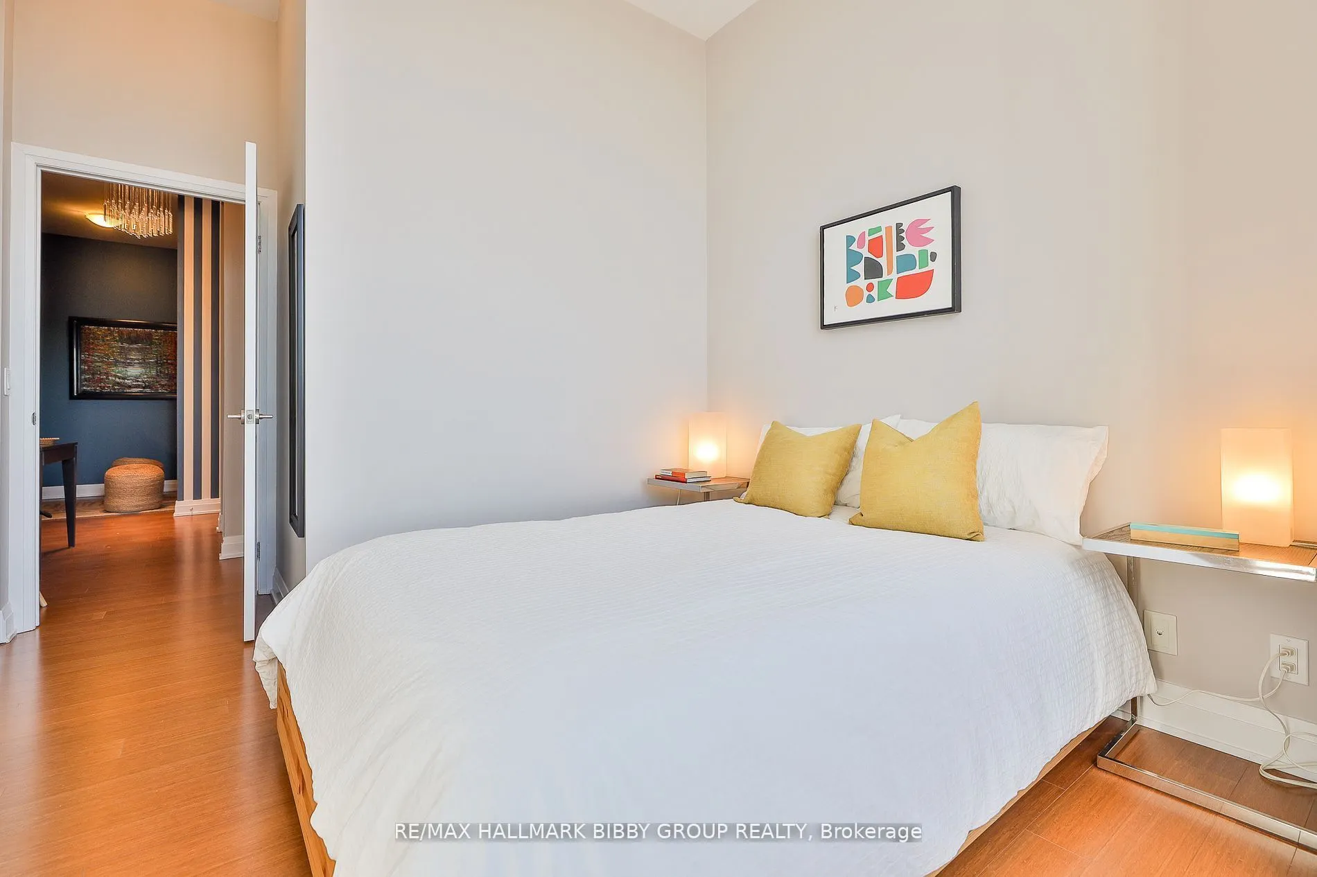 530 St Clair Avenue W, #PH06