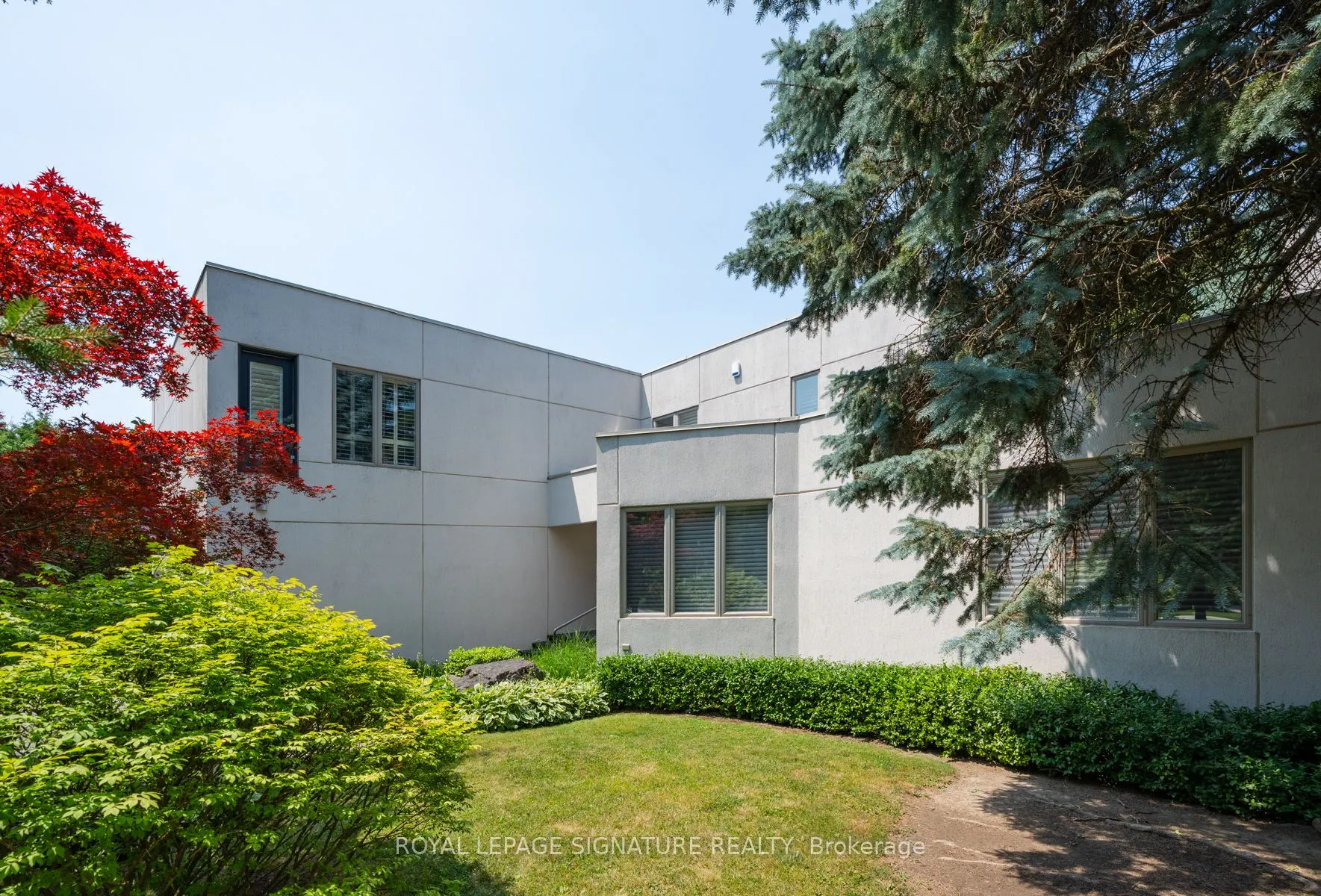 8 Harrison Road