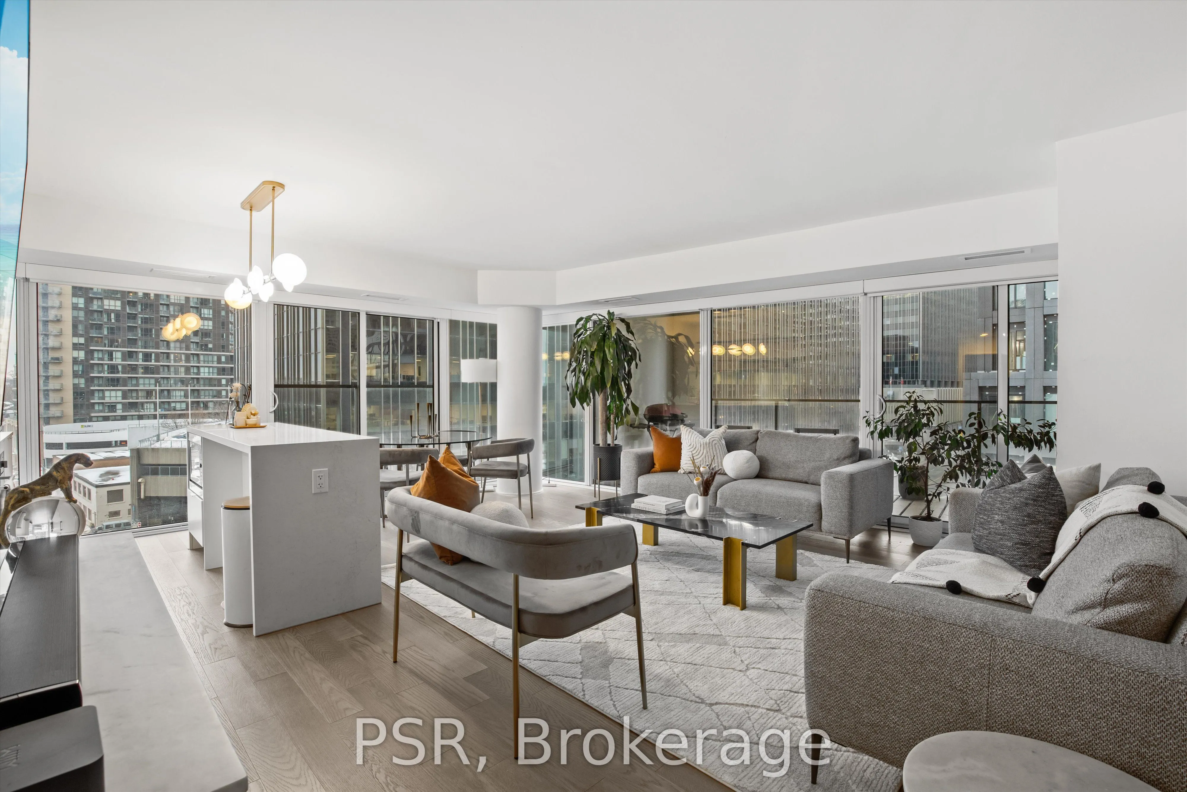 5 Soudan Avenue, #716