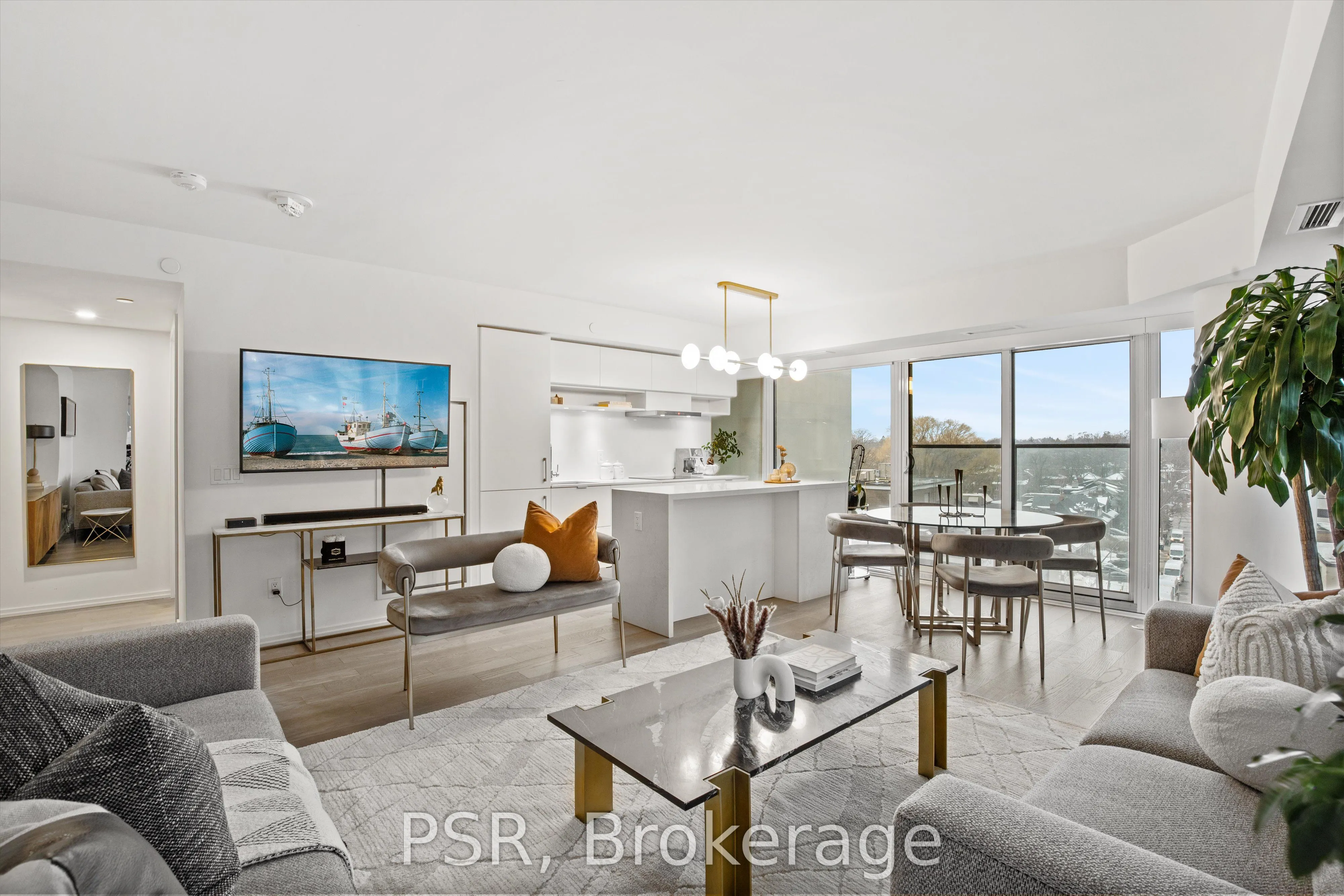 5 Soudan Avenue, #716