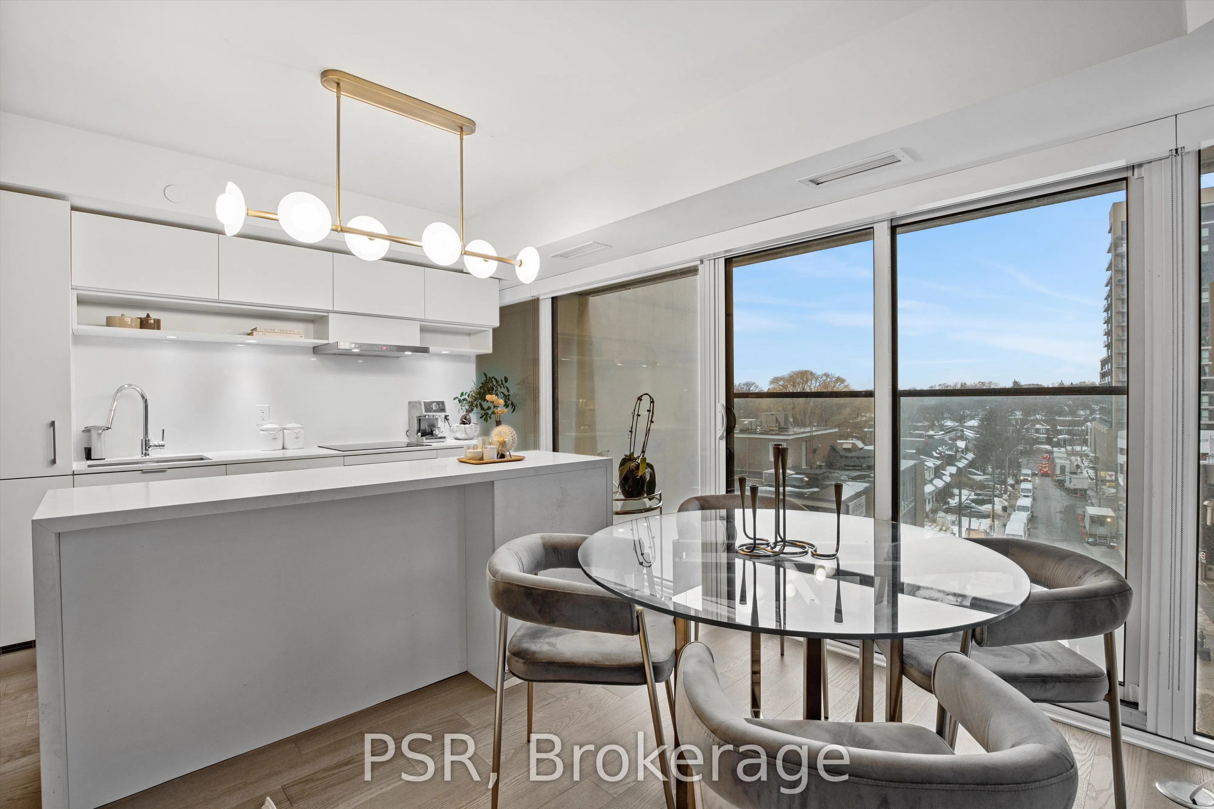 5 Soudan Avenue, #716